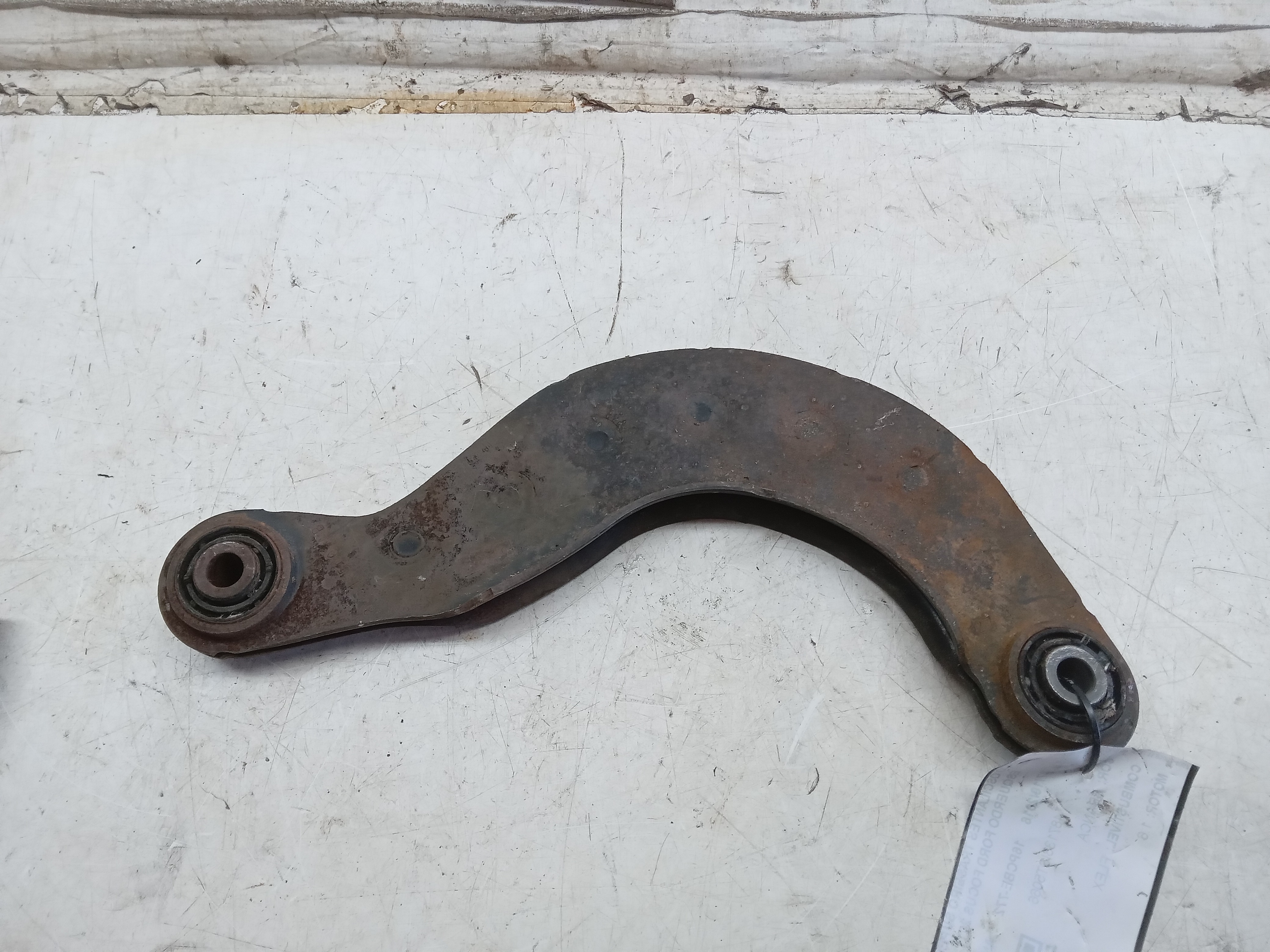 BRAÇO SUSPENSÃO TRASEIRO LE FORD FOCUS 2011 1