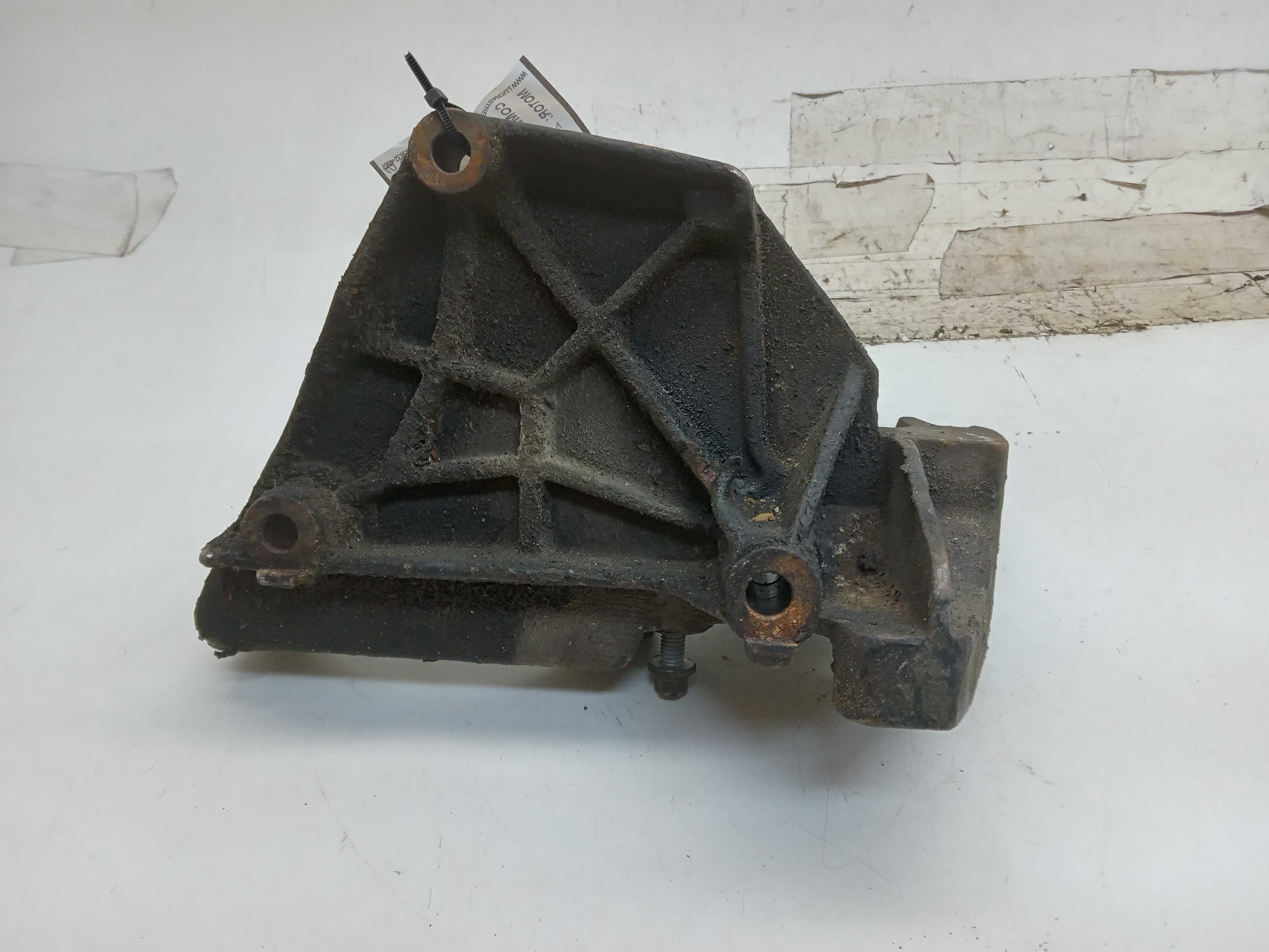 SUPORTE DIREÇÃO HIDRAULICA Chevrolet Astra 2008