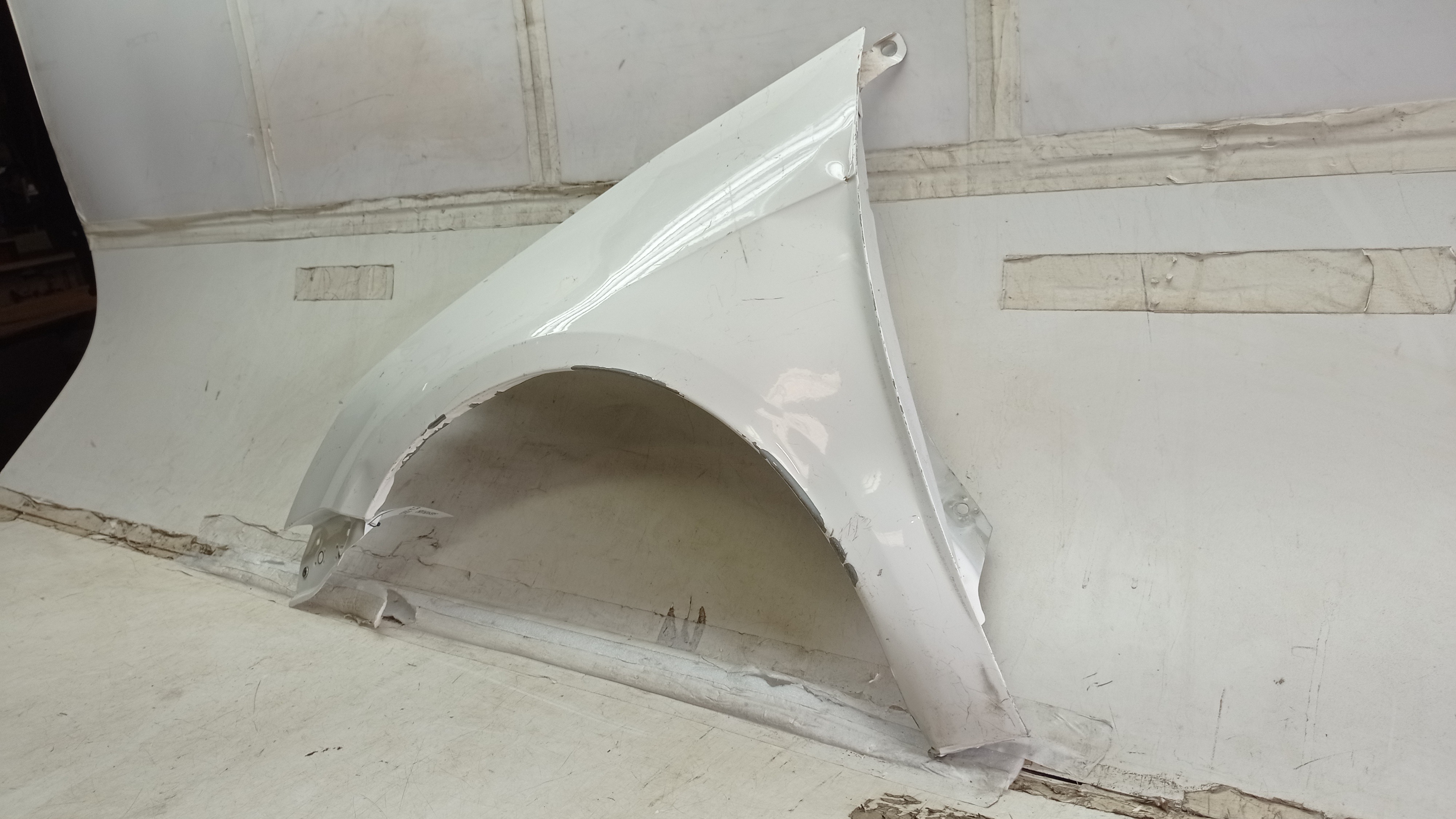 PARALAMA ESQUERDO VW GOL G6 2012  2016 PARA RECUPERAR 2