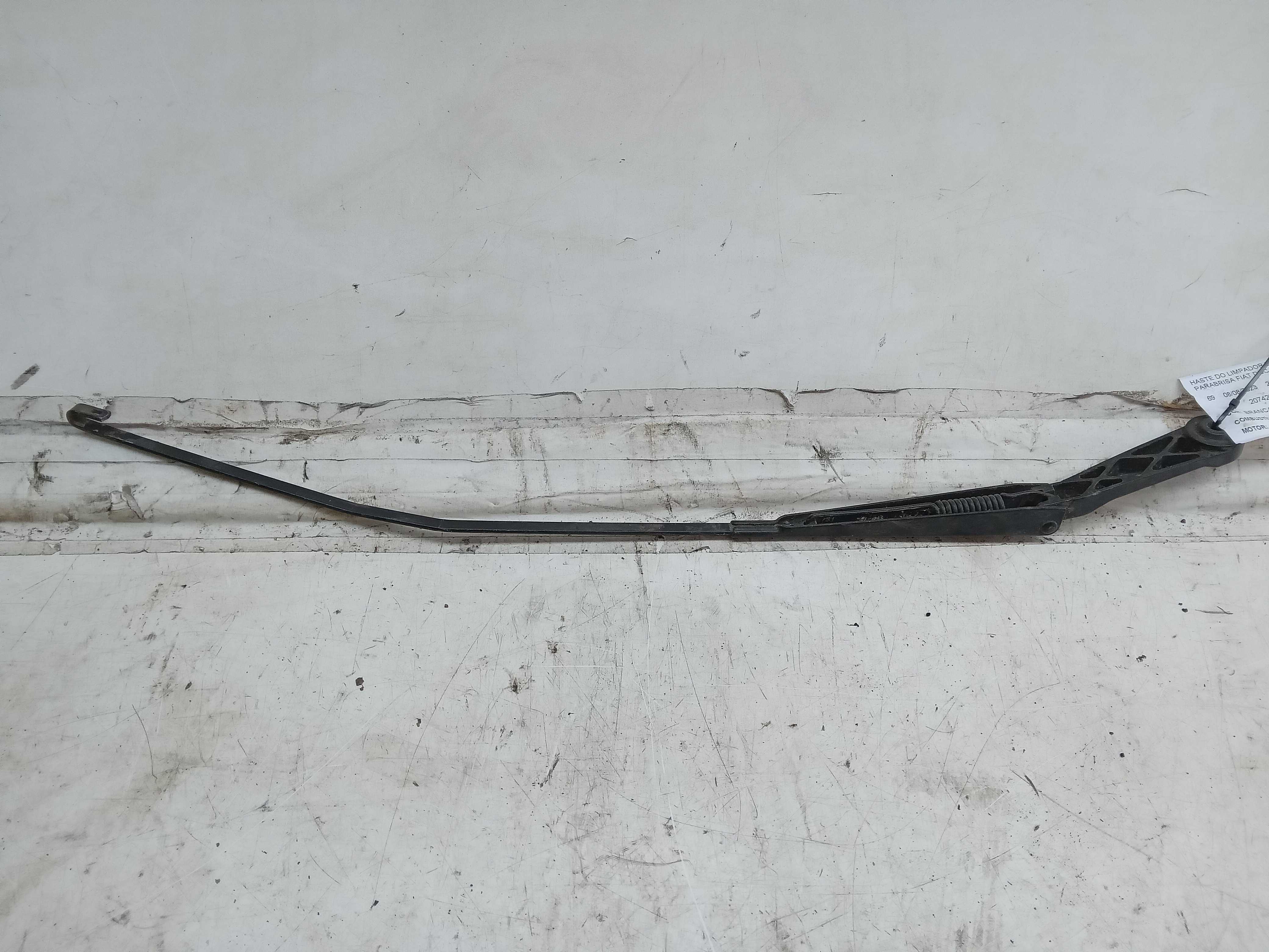 HASTE LIMPADOR PARABRISA LE FIAT DUCATO 2011 2