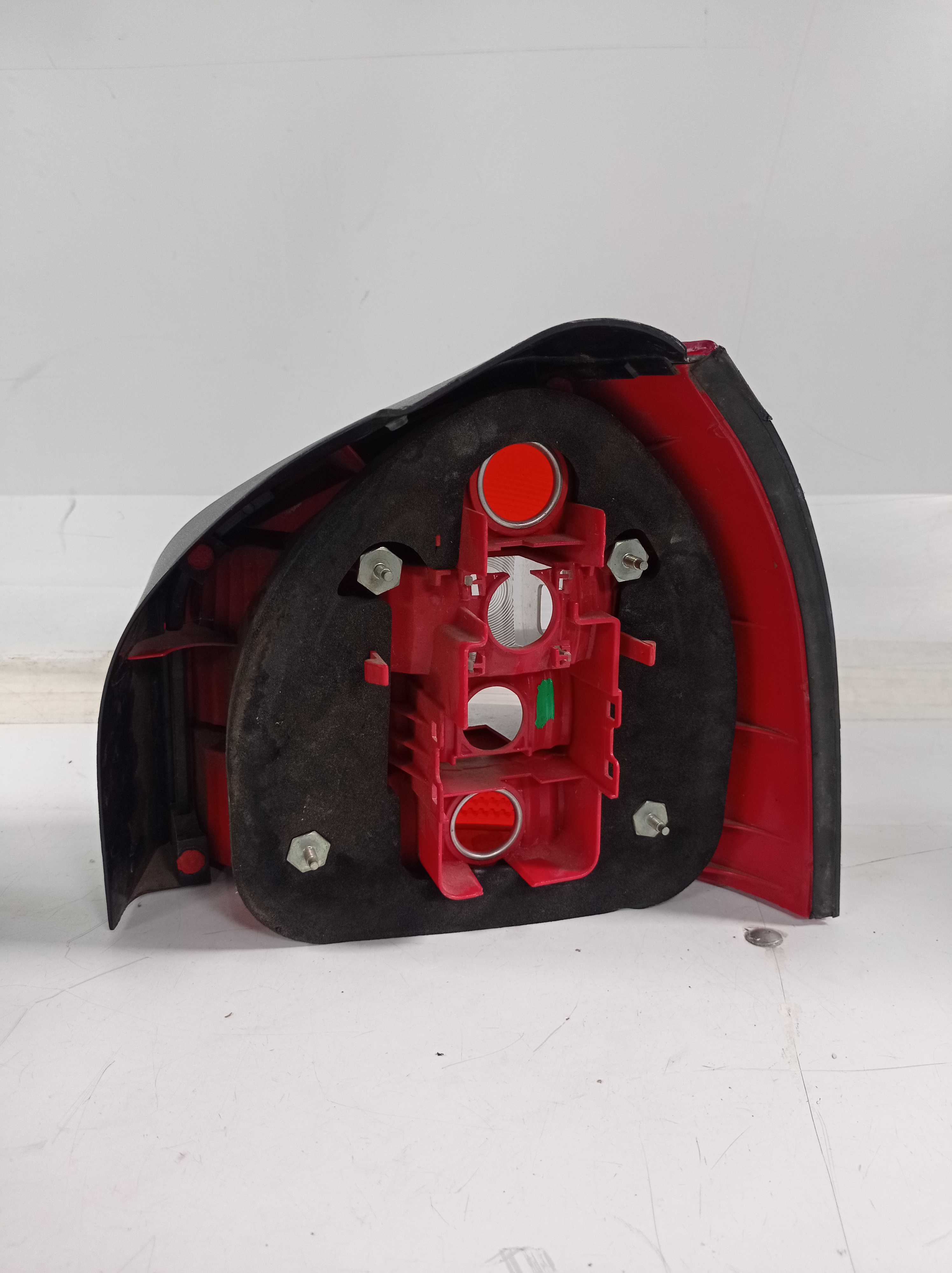 LANTERNA TRASEIRA ESQUERDA AUDI A3 2000 2006 RECUPERADA 2