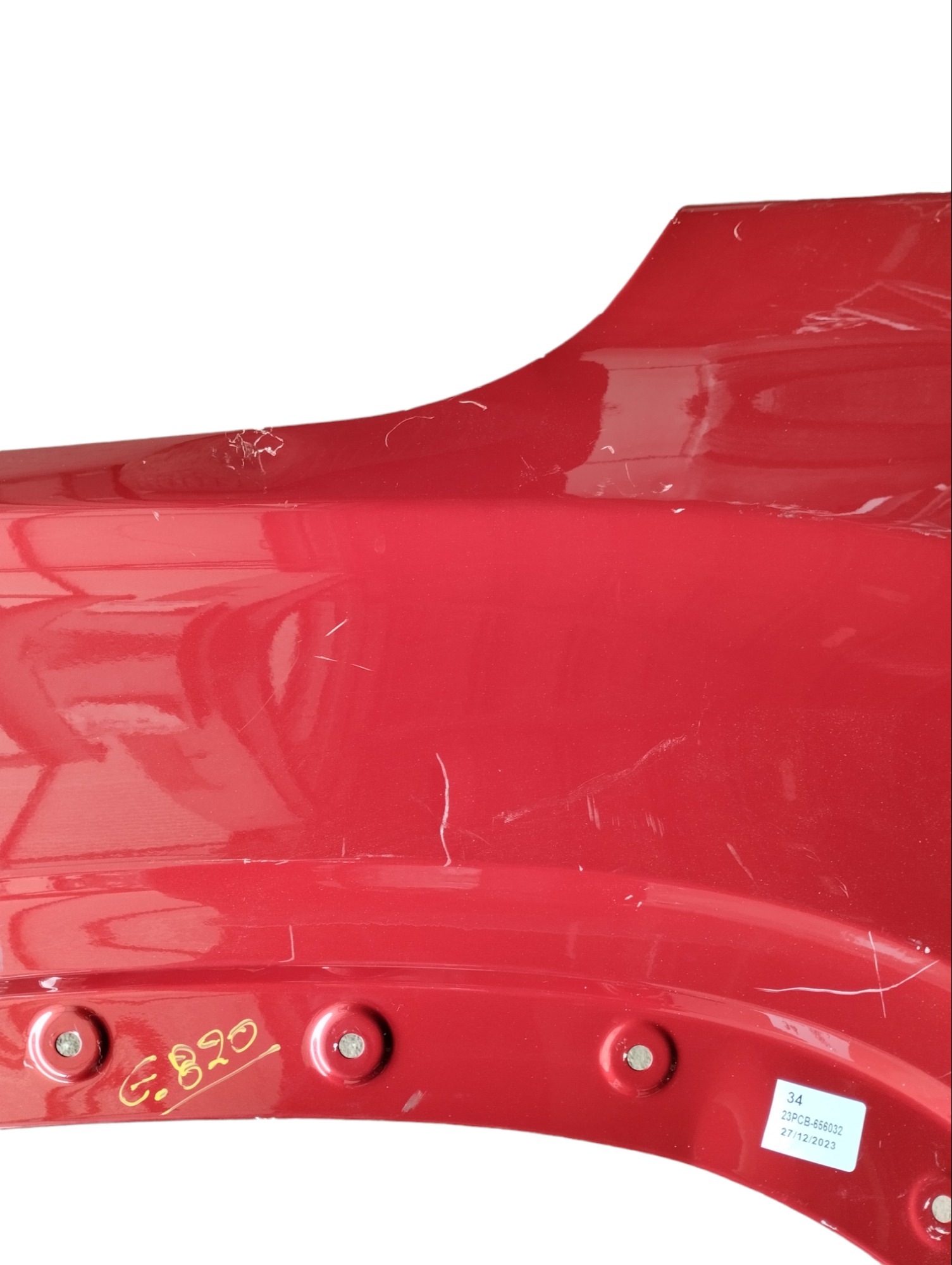 Paralama Esquerdo Gm Tracker 2021 P/ Recuperar 5