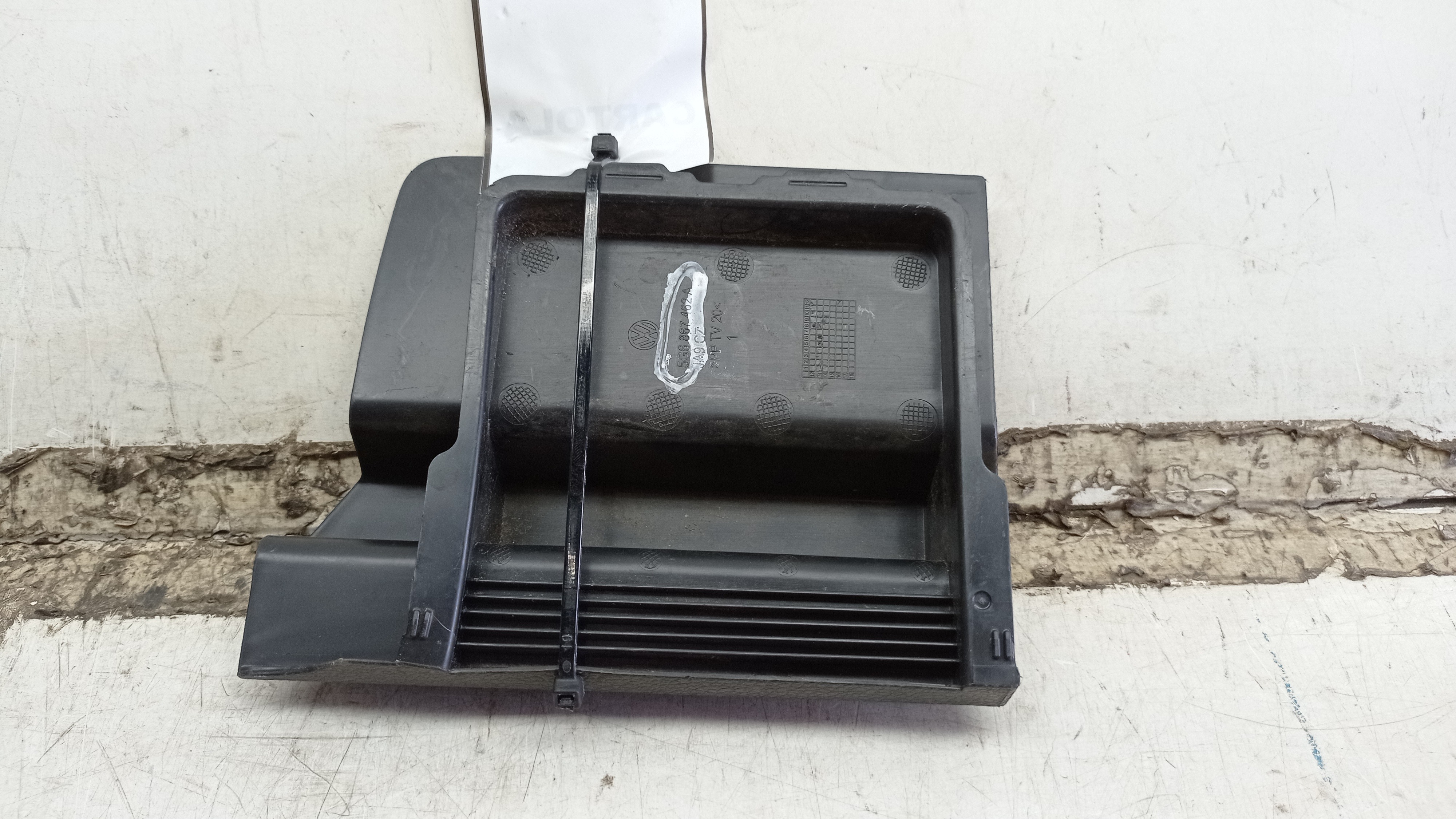 5g6867462a  Tampa Acabamento Bagagito Vw Golf Tsi 2014 2