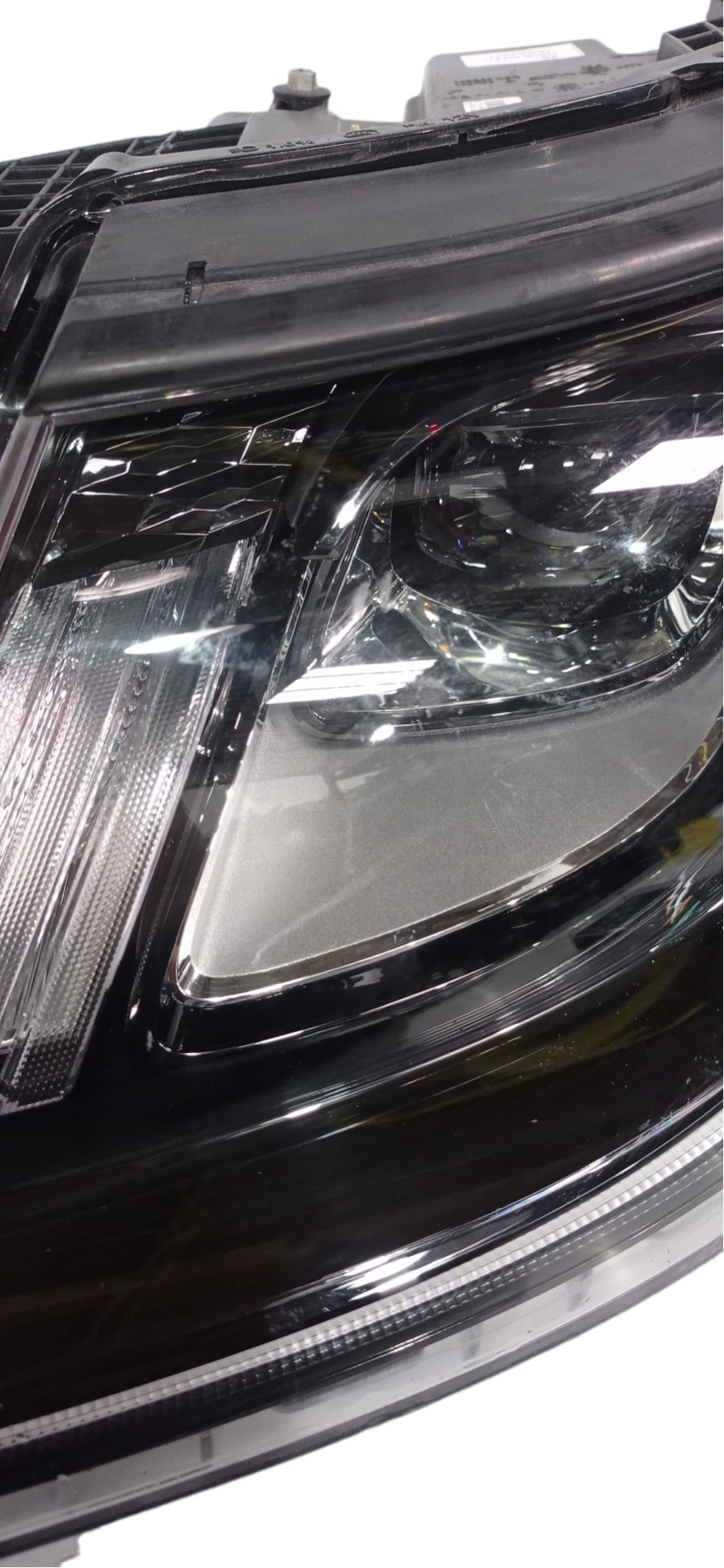 Farol Esquerdo Byd Dolphin 2024 Para Recuperar 6