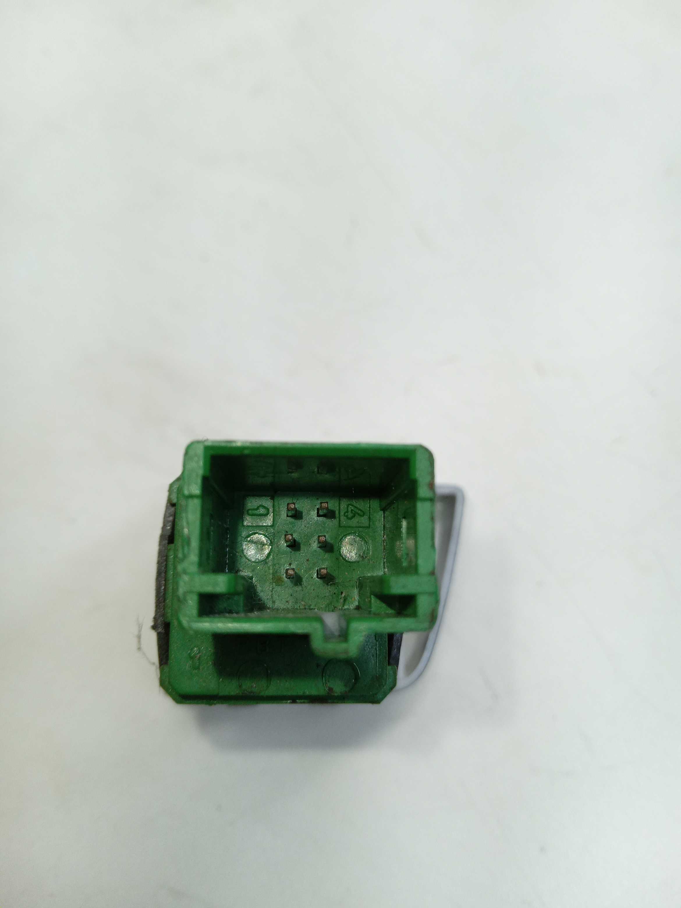 COMANDO BOTÃO TRAVAS CITROEN C3 2016 1