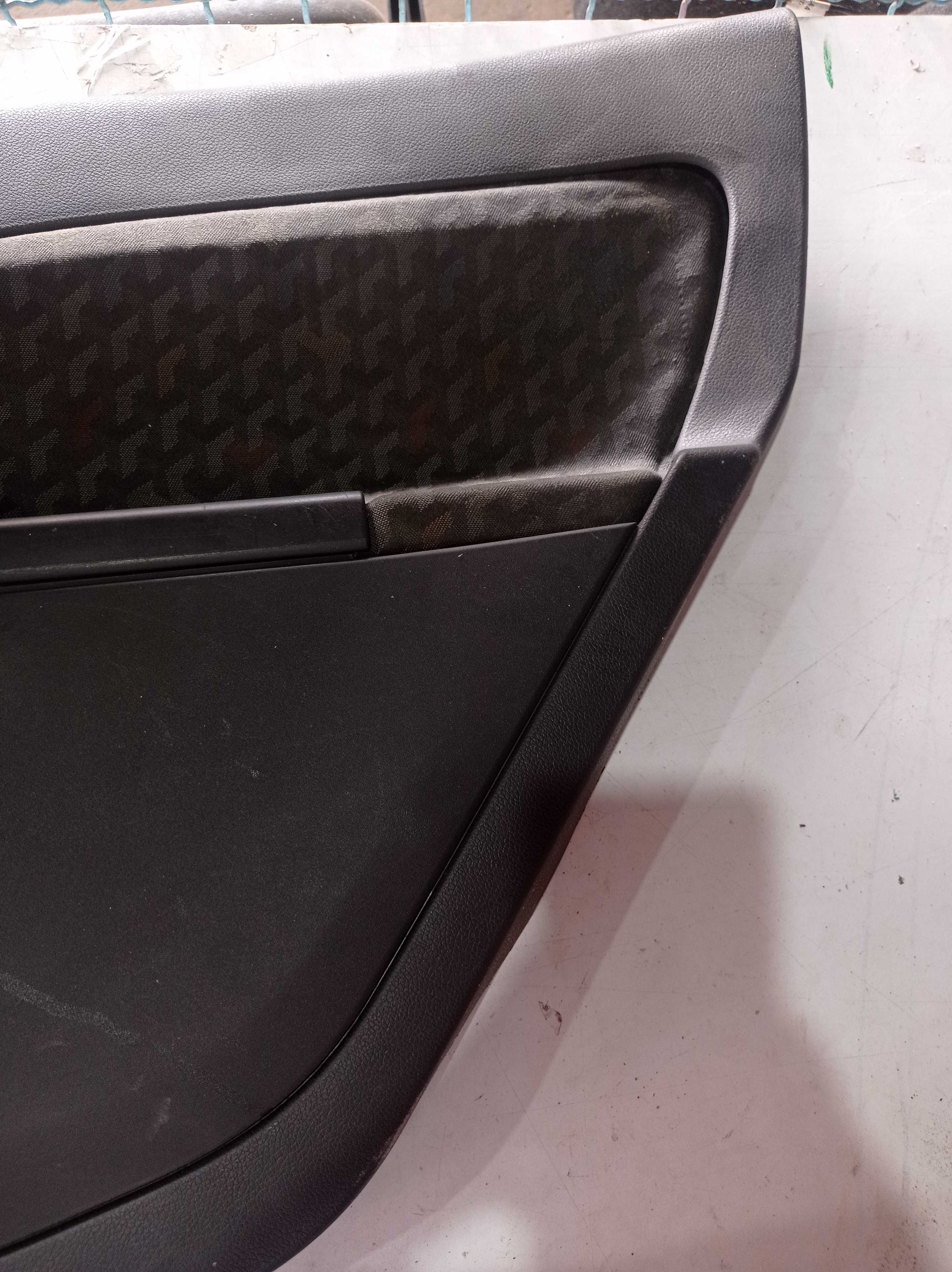 FORRO DE PORTA TRASEIRA DIREITA FORD FIESTA 2006 2