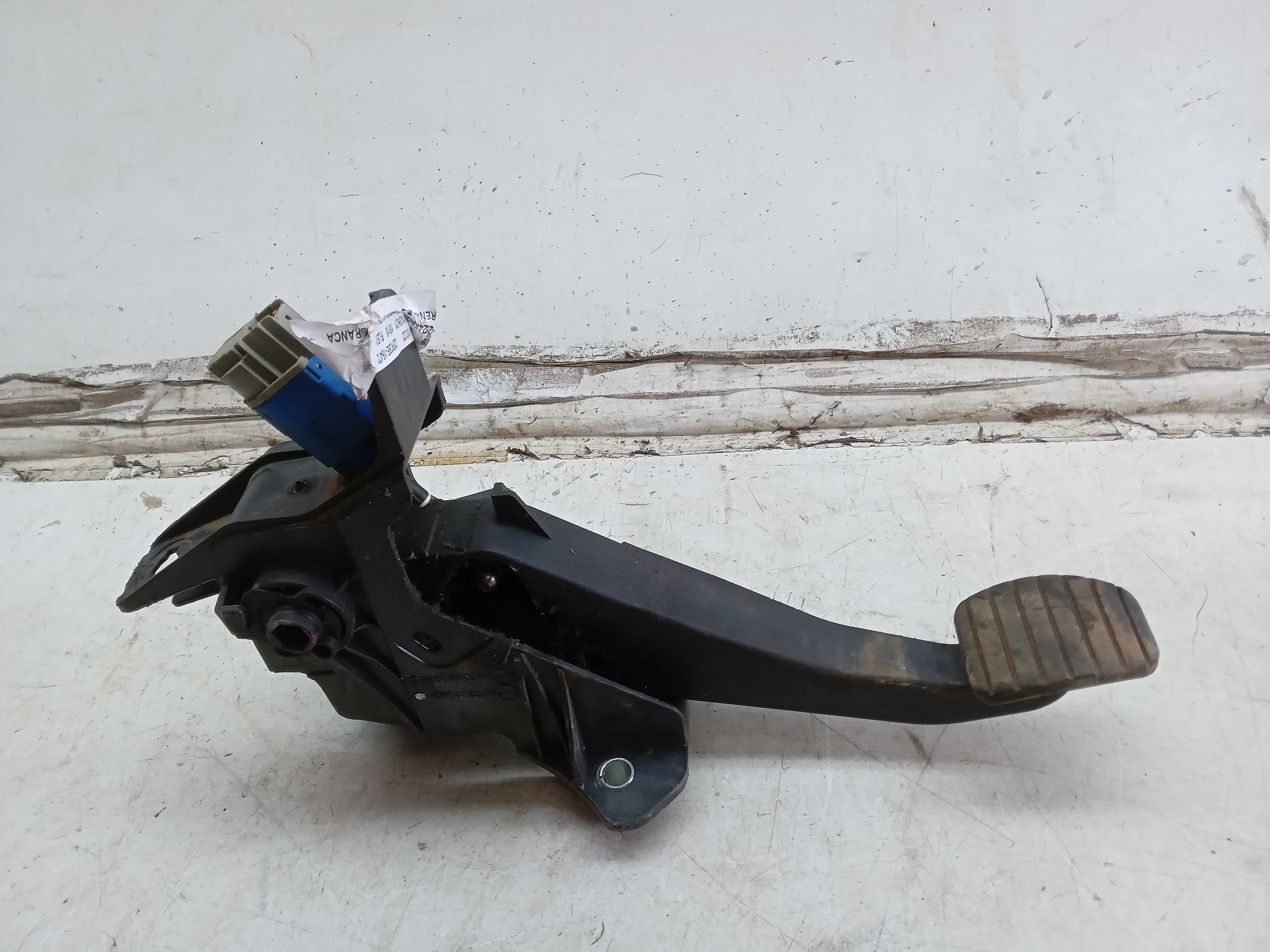 PEDAL EMBREAGEM RENAULT SANDERO 2018 2