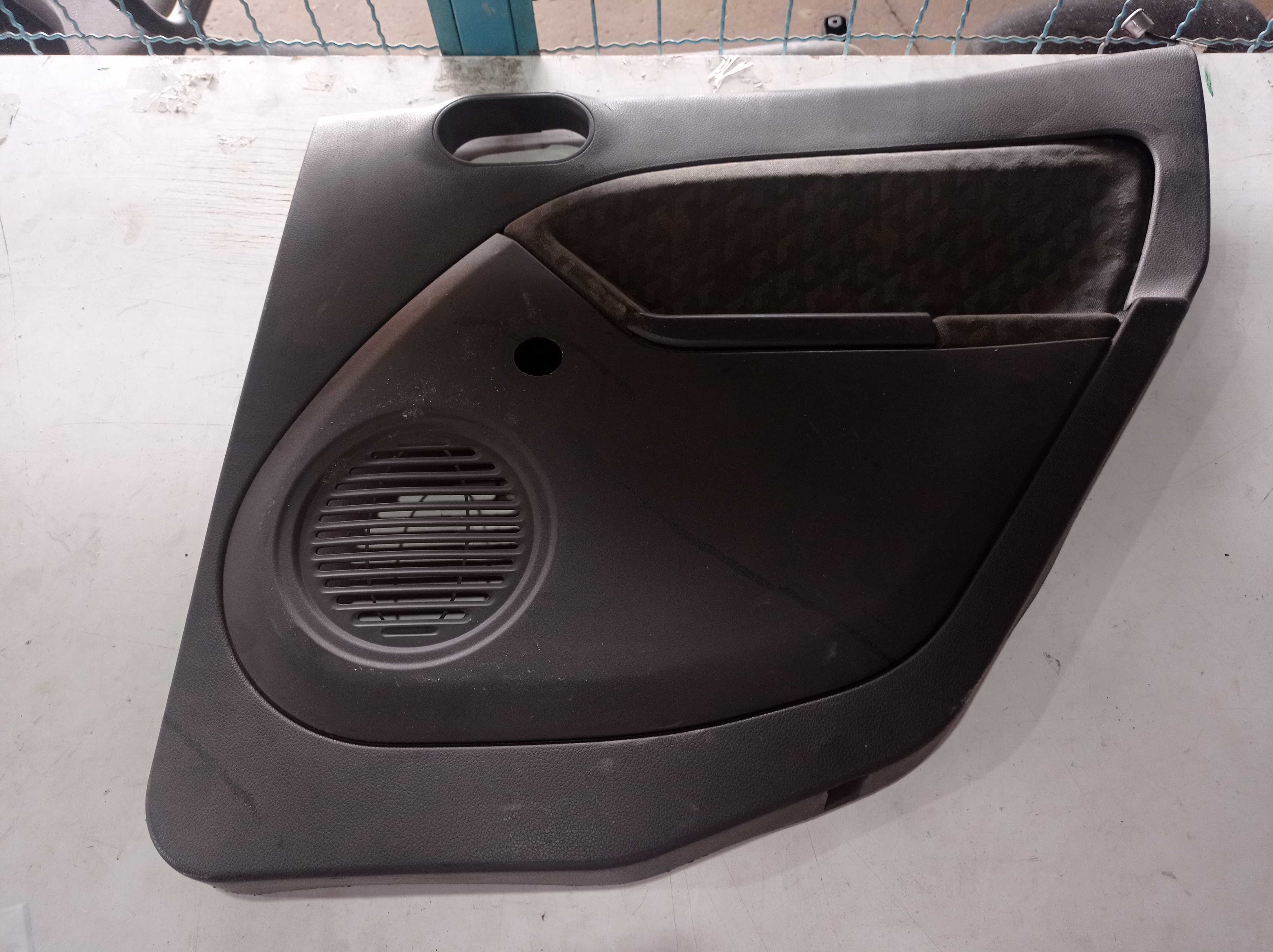 FORRO DE PORTA TRASEIRA DIREITA FORD FIESTA 2006