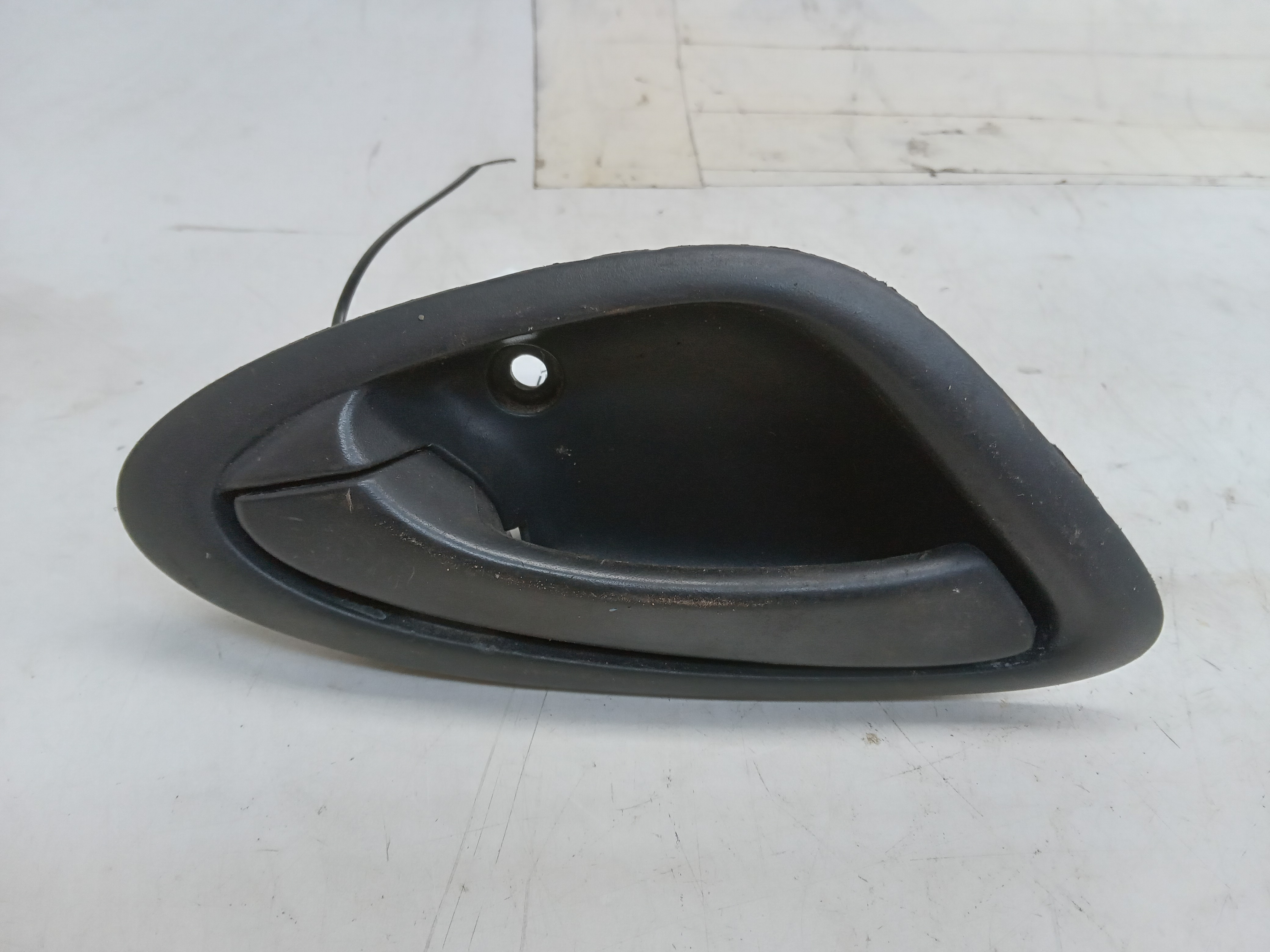 MAÇANETA INTERNA PORTA TRASEIRA ESQUERDA HONDA FIT 2004 1