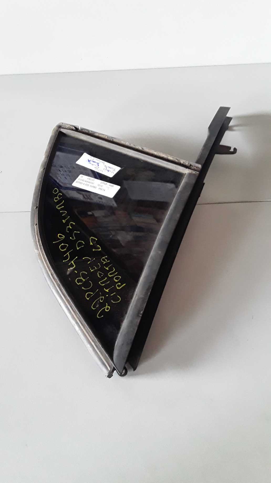 Vidro Fixo Porta Dianteira Direita Citroen Ds3 2012