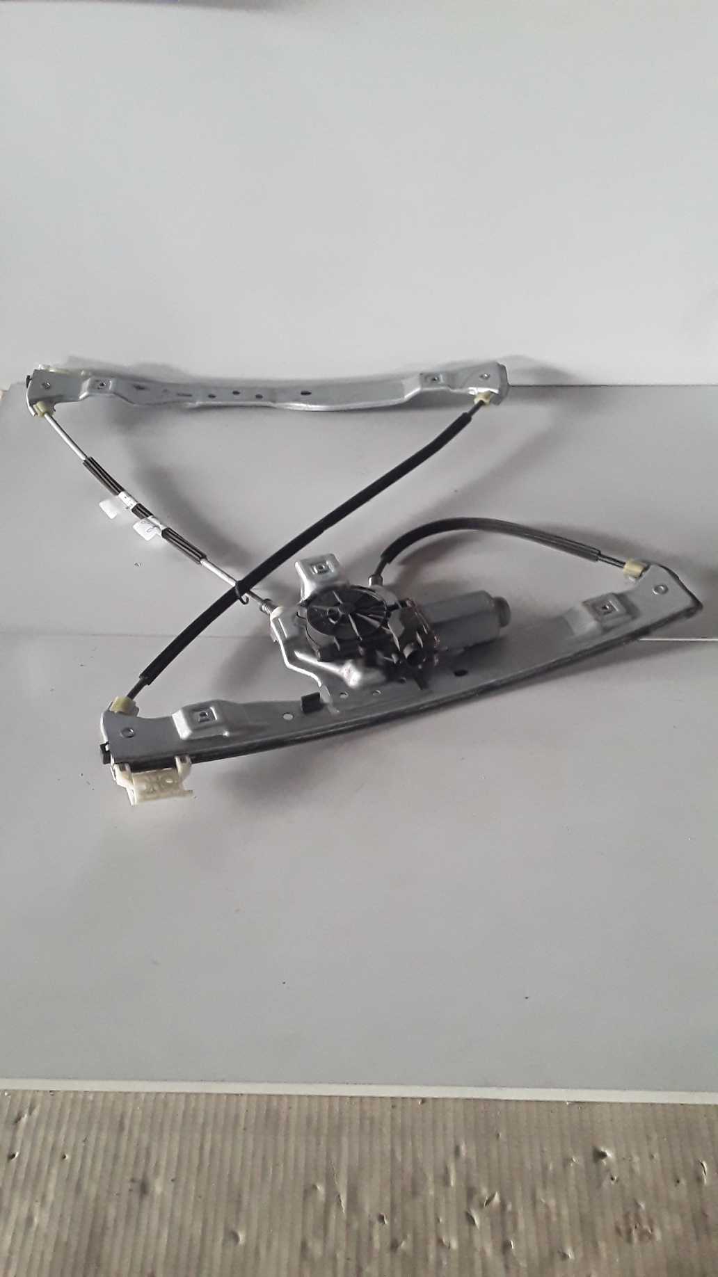 Máquina E Motor Vidro Porta Diant Dir Citroen Ds3 2012 2