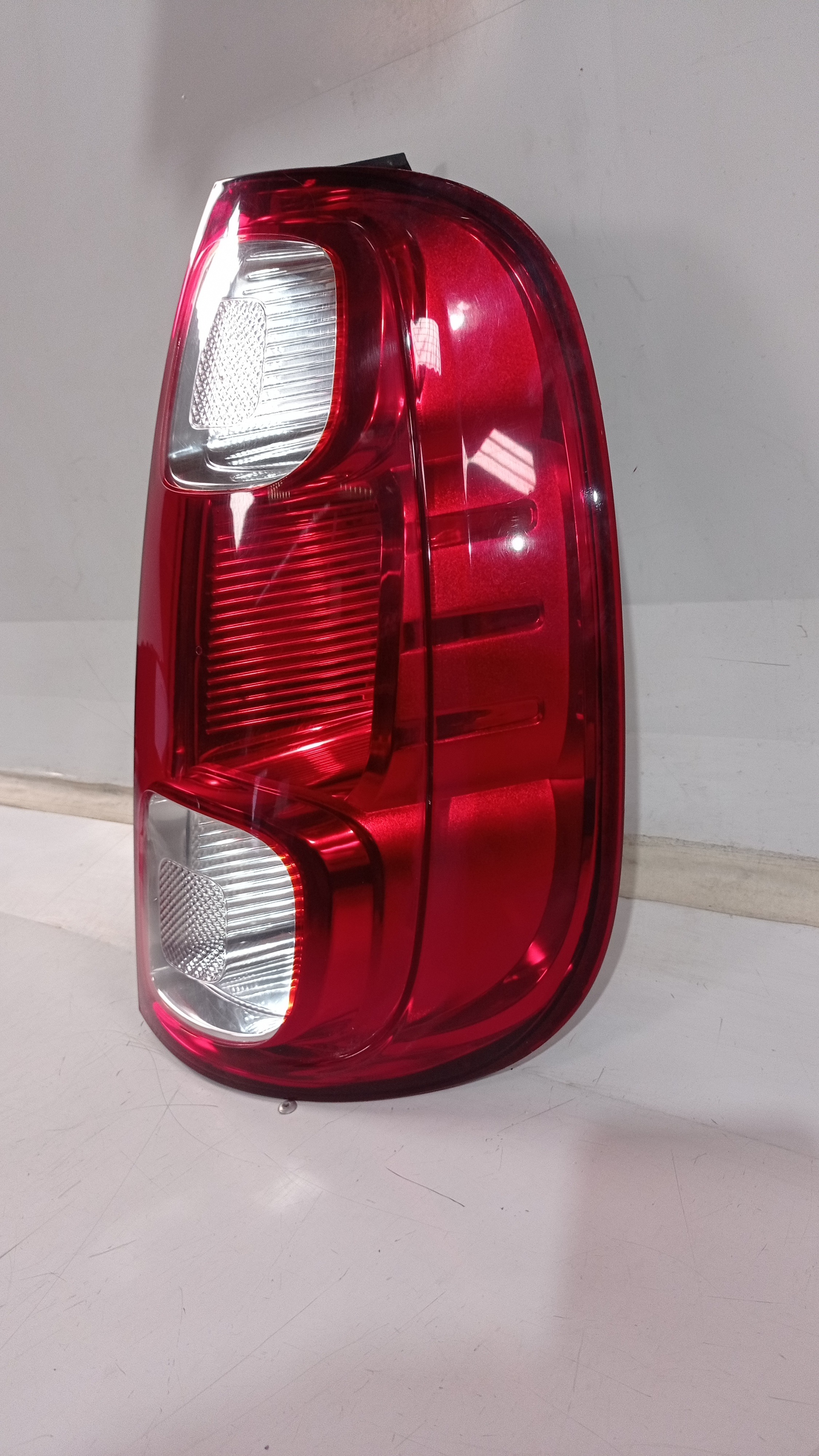 5202792 Lanterna Traseira Direita Fiat Uno Vivace 2014 Recu 4