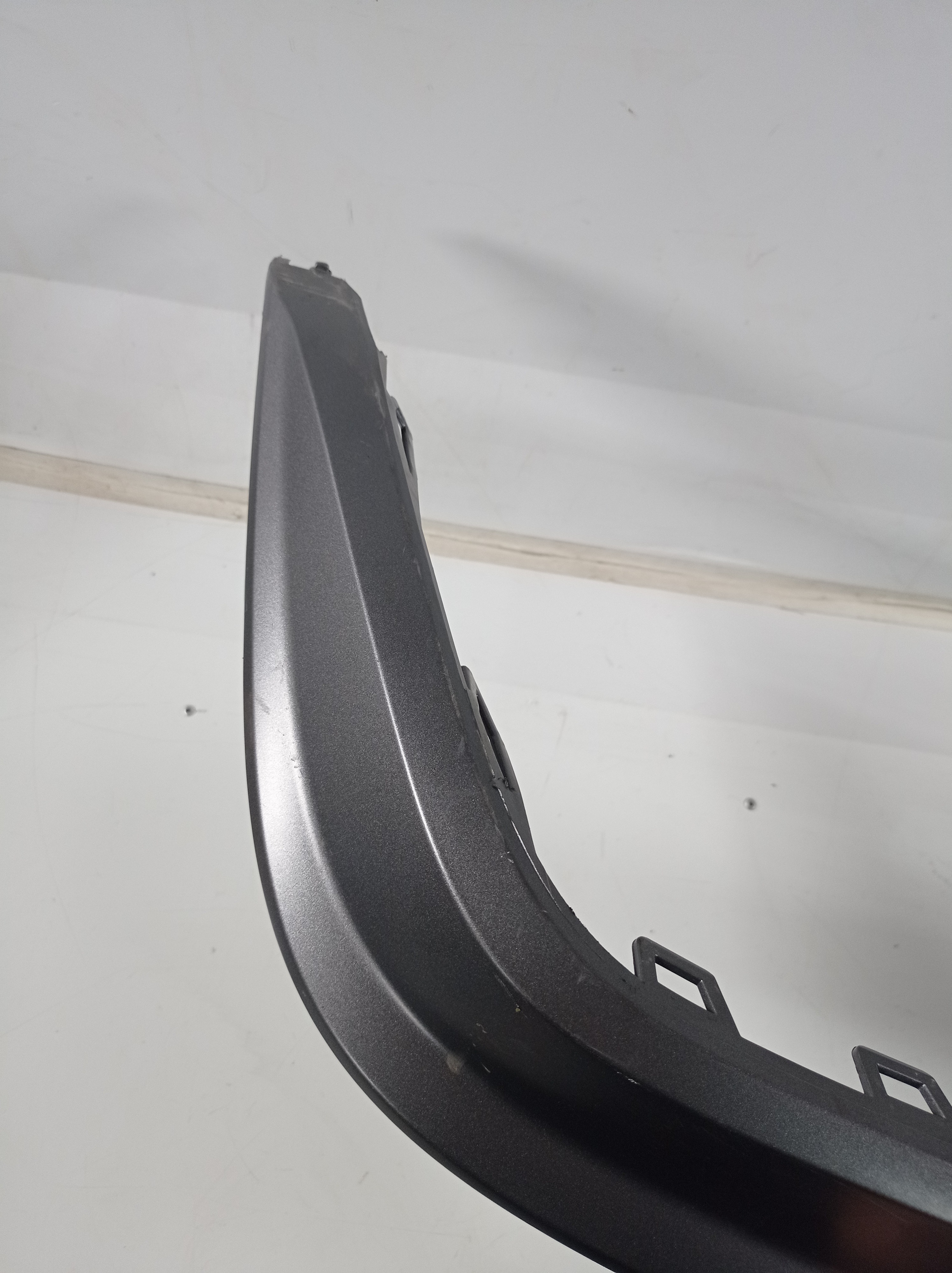 Moldura Spoiler Parachoque Traseiro Tiguan 2018 2020 9