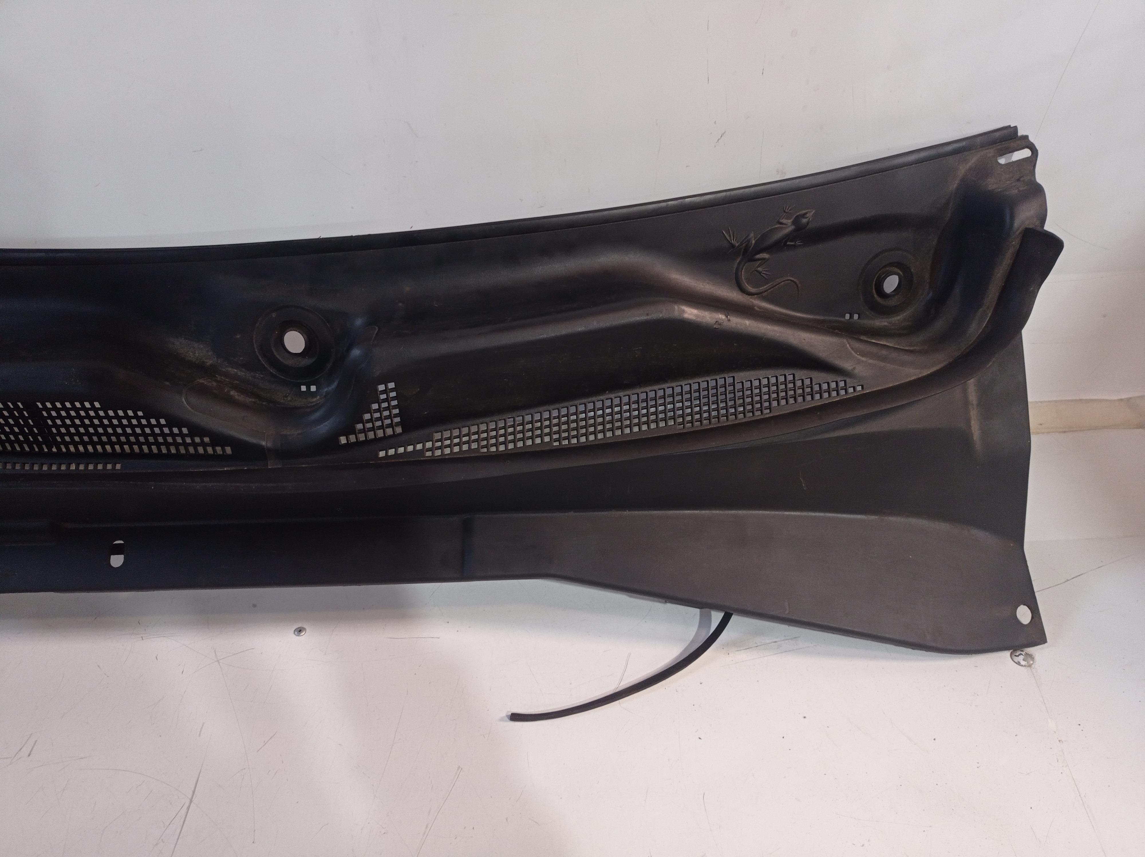 609329040 Churrasqueira Capô Parabrisa Jeep Compass 2019 4