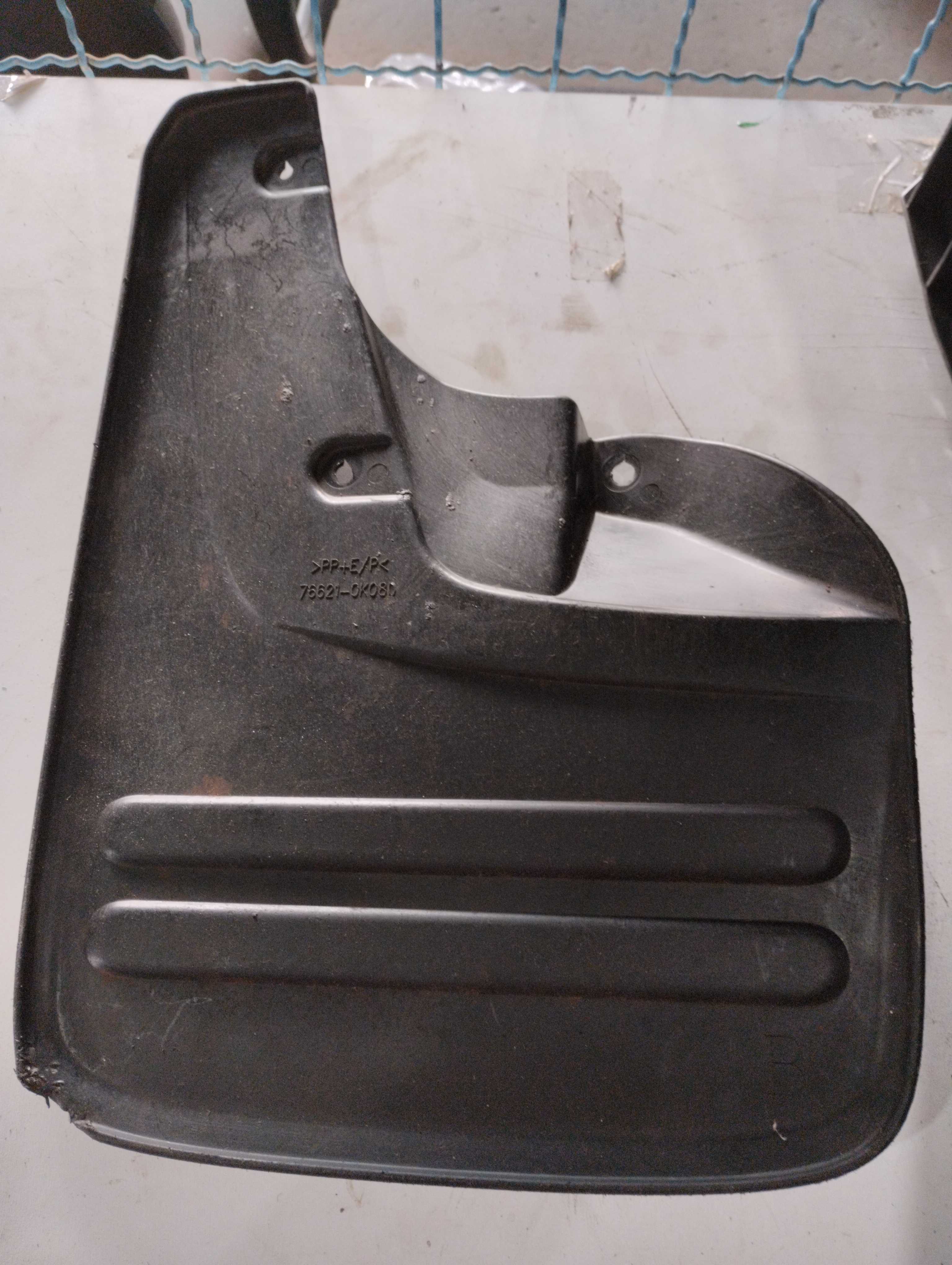 Pe de pato parabarro Diant Direito toyota Hilux 2010 2