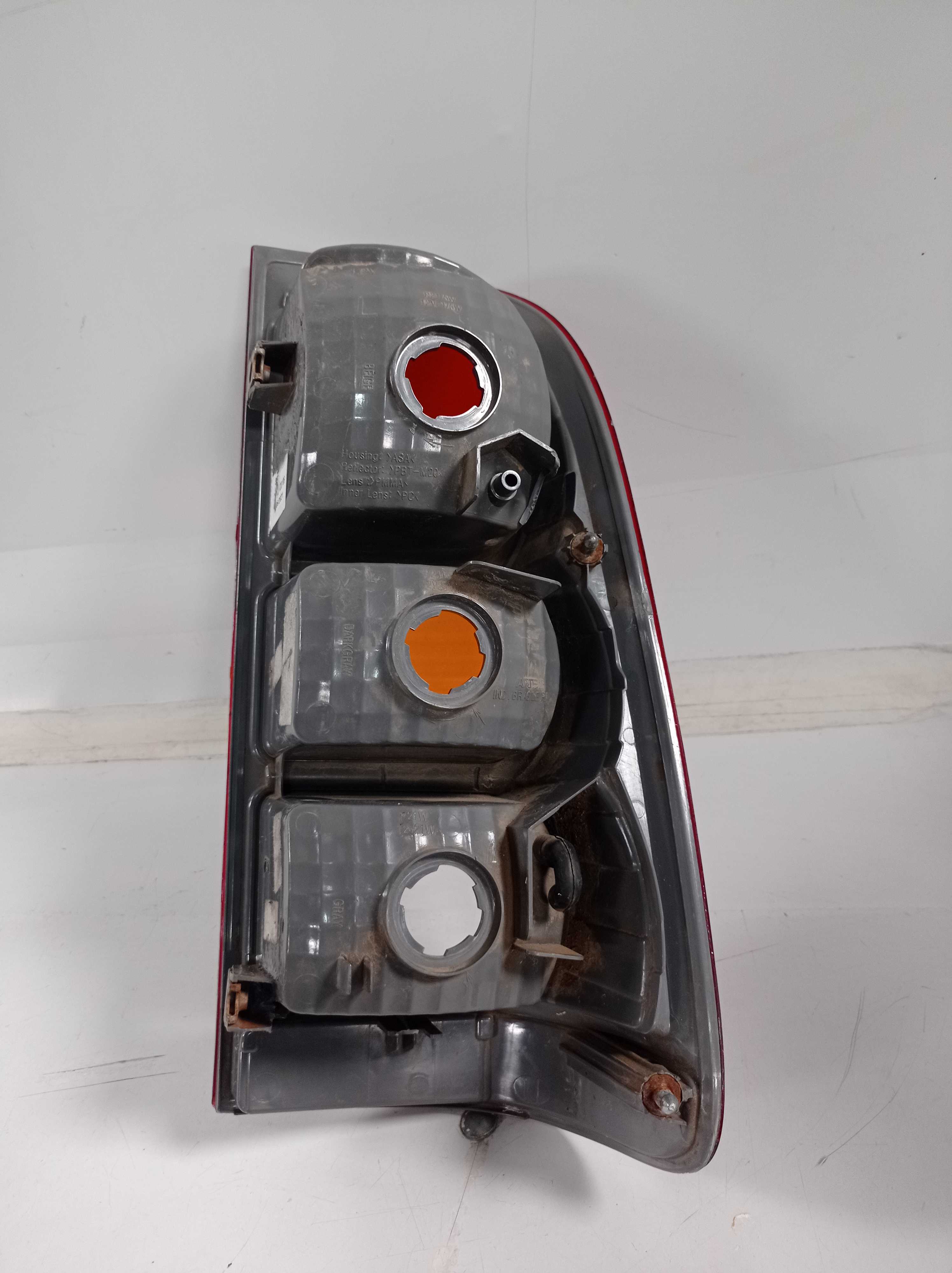 LANTERNA TRASEIRA ESQUERDA TOYOTA HILUX 2007 A 2010 RECUPE 4