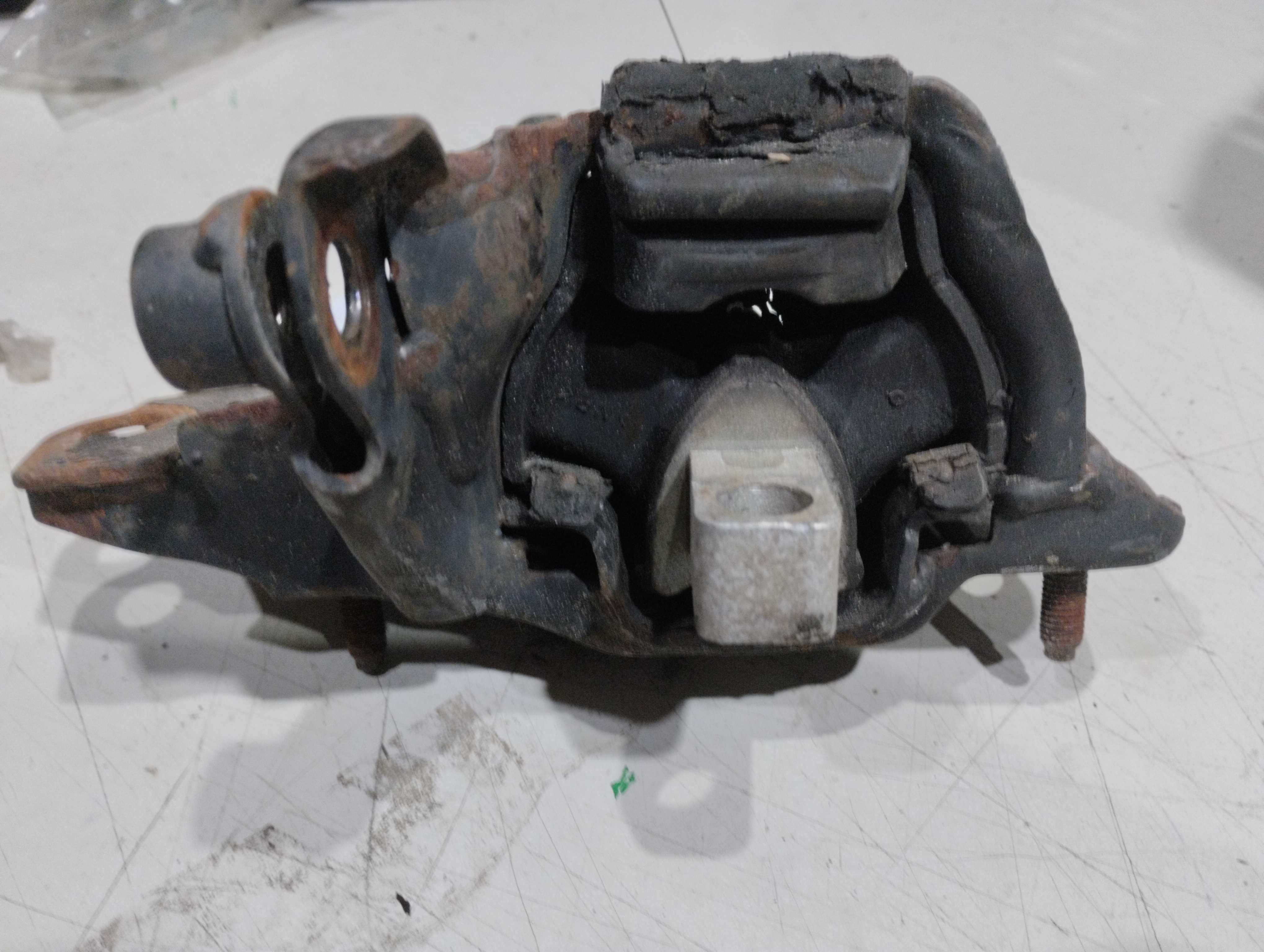 COXIM DO MOTOR LADO ESQUERDO Volkswagen Polo 2002 1