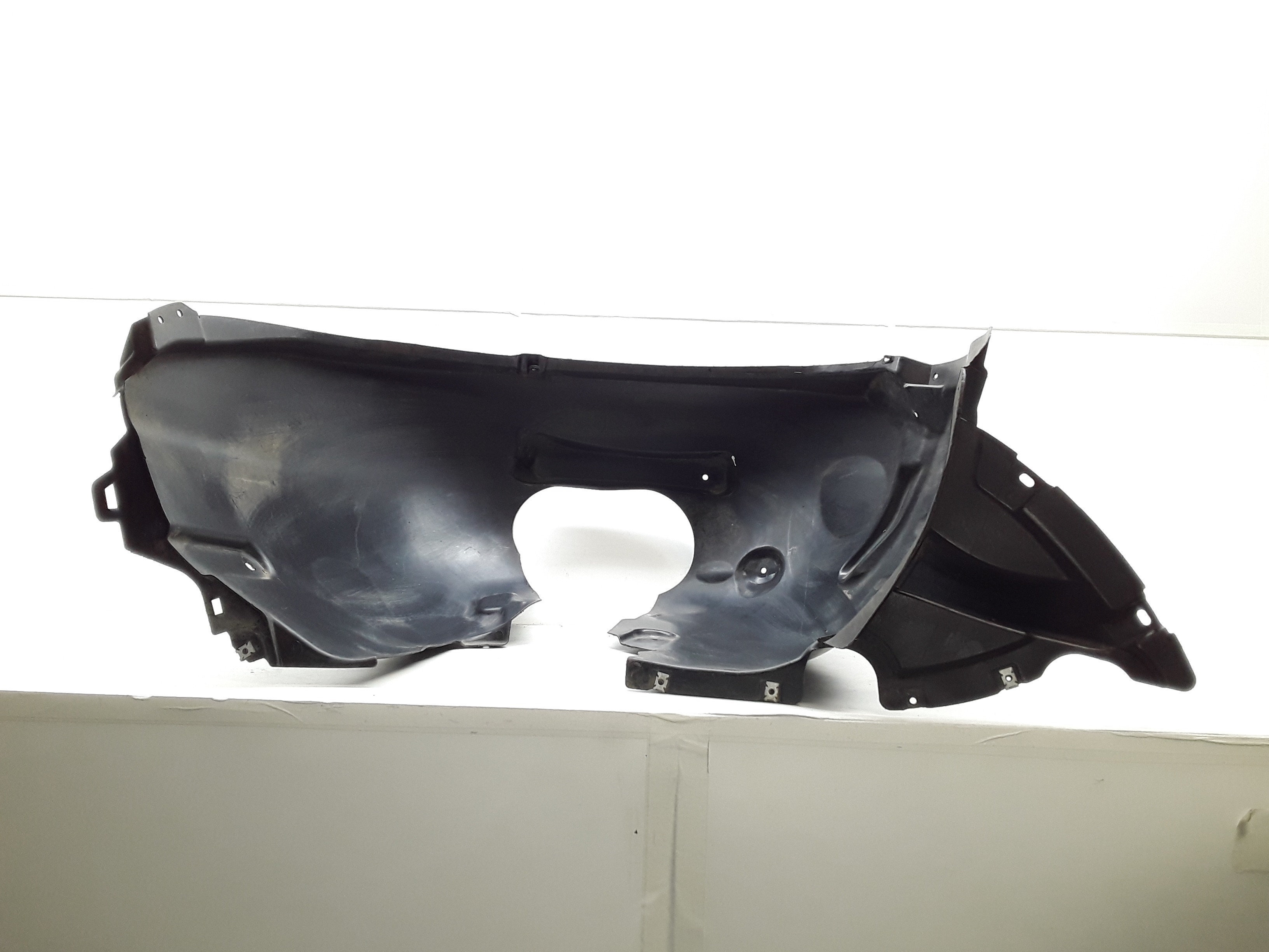 8v0821172  Parabarro Diant LD Audi A3 2012  PARA RECUPERAR 4