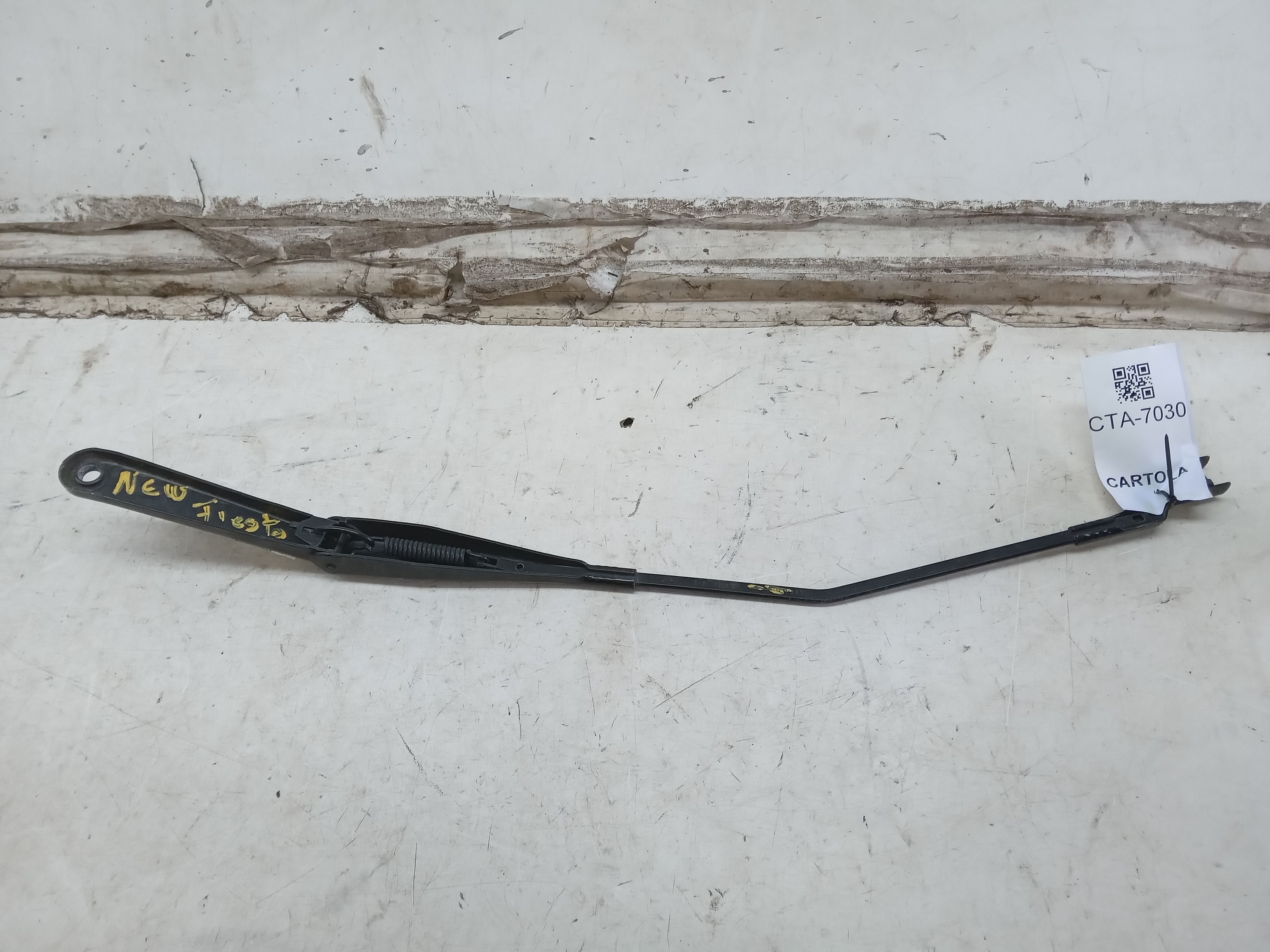HASTE BRAÇO LIMPADOR PARABRISA LD FORD NEW FIESTA 2016 2