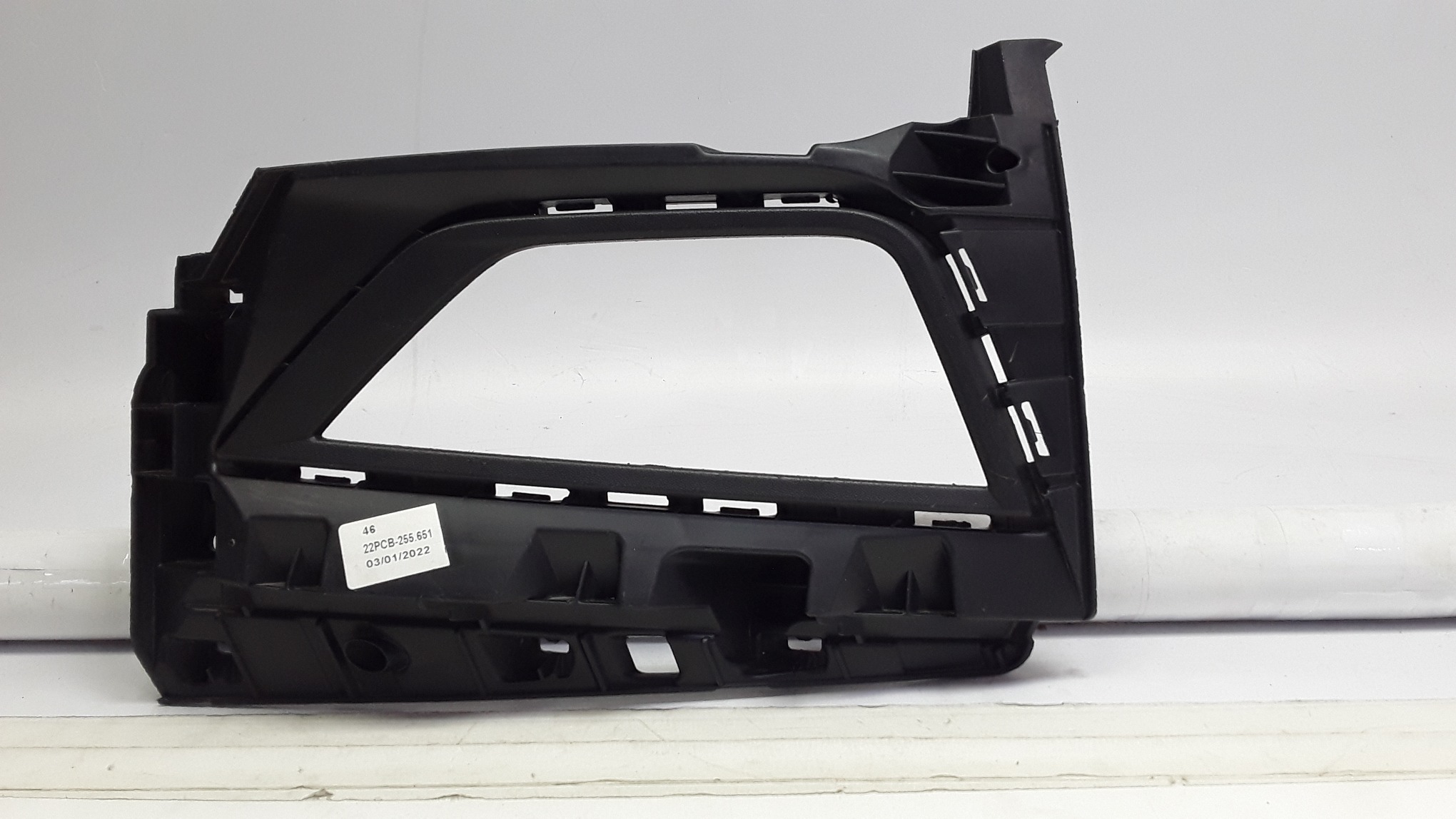 Grade Lateral Esquerda Farol De Milha Vw Polo Virtus 17 20 Preto Esquerdo 2