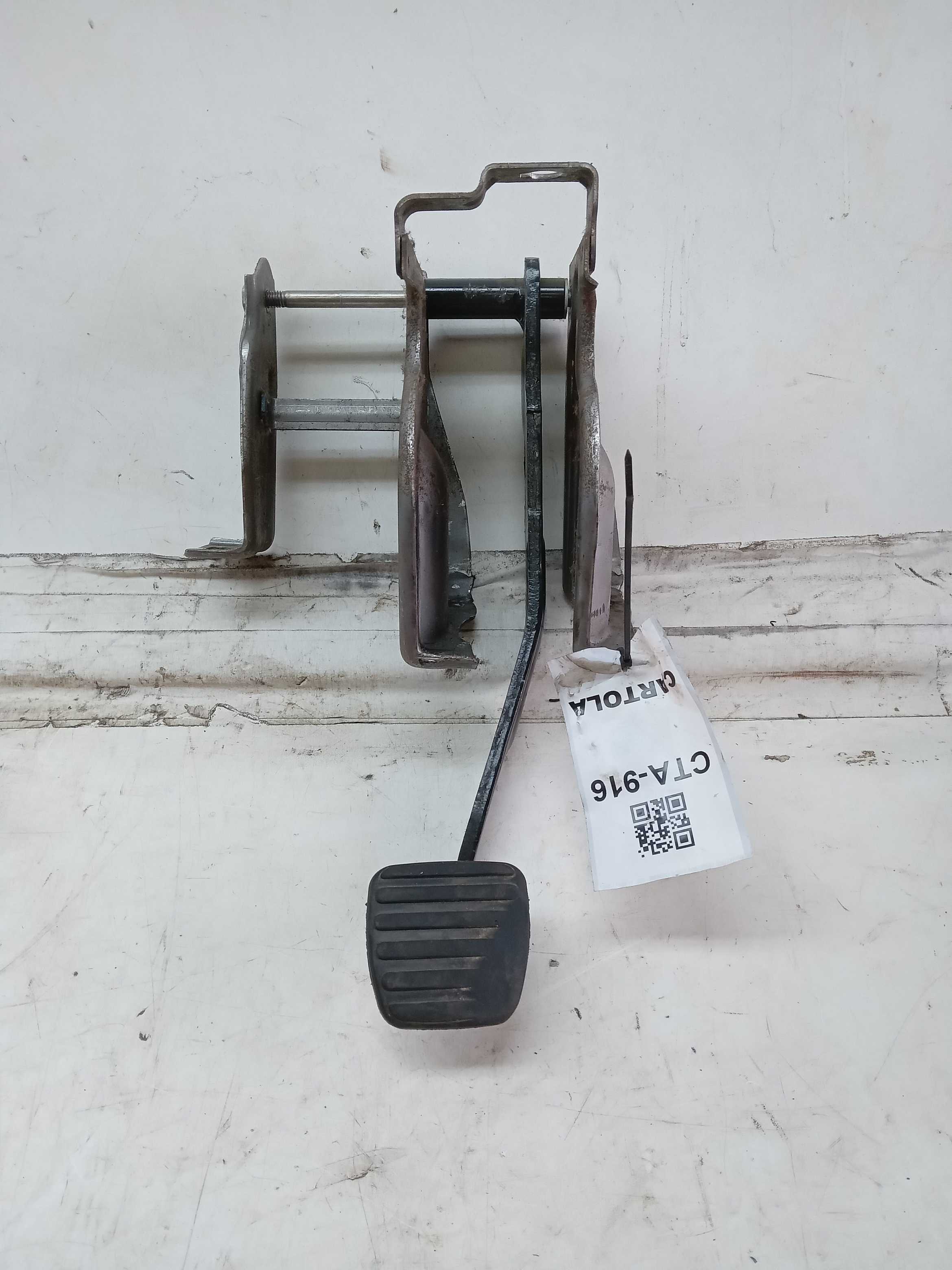 PEDAL FREIO RENAULT SANDERO 2008 1