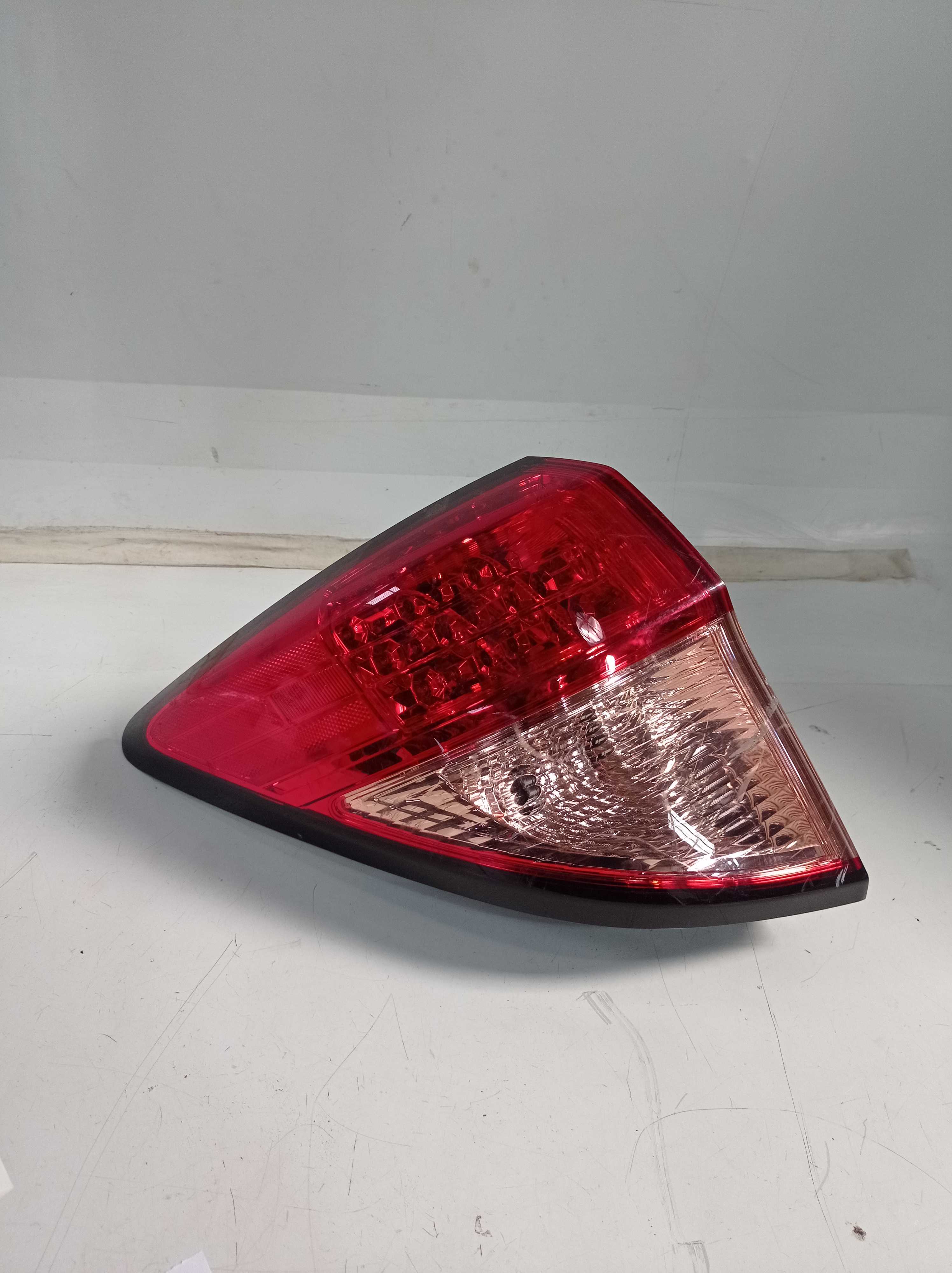LANTERNA TRASEIRA ESQUERDA HONDA HRV 2015 A 2018 1