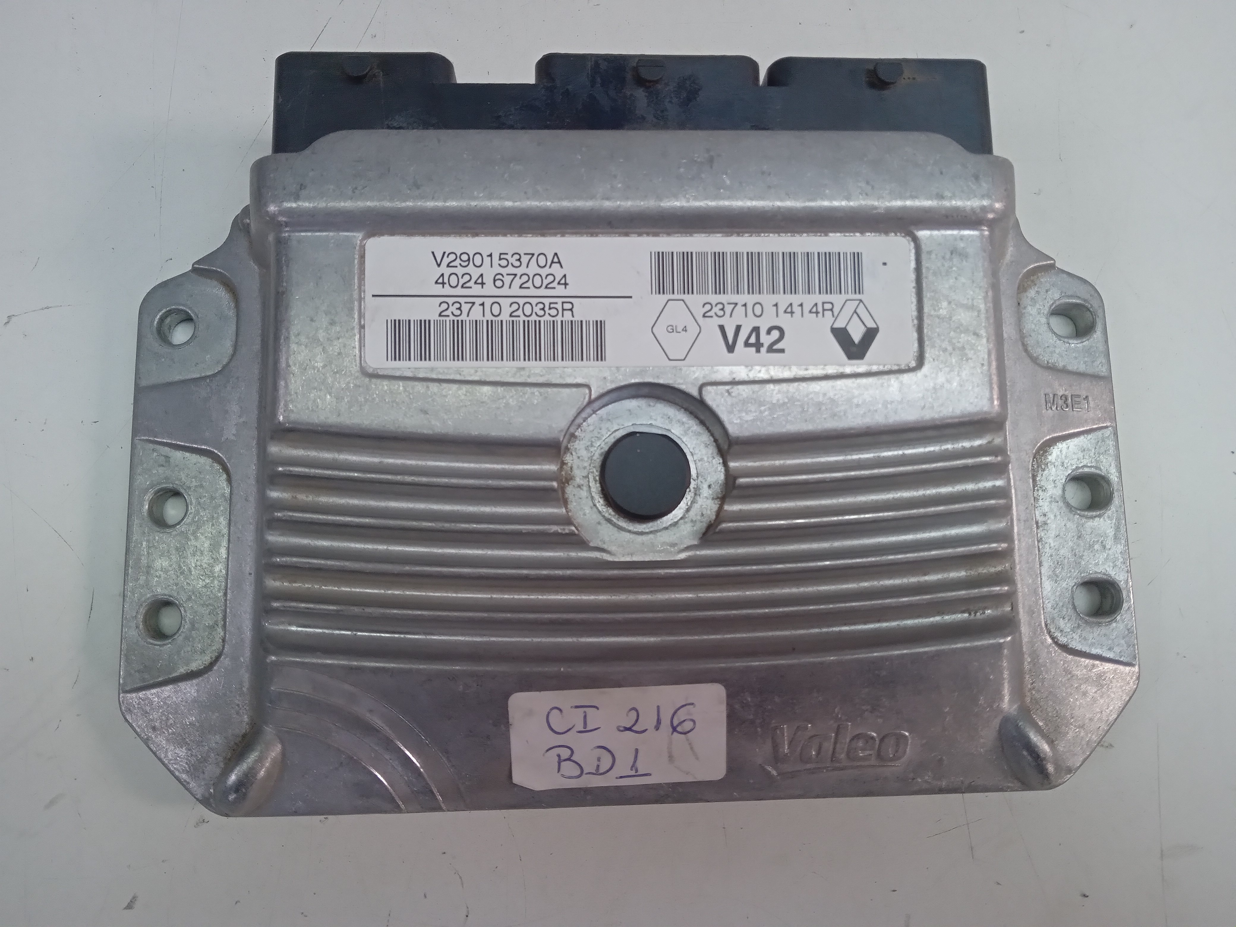 Módulo Injeção Eletrônica Duster 237101414r V42 Sem Uso 2