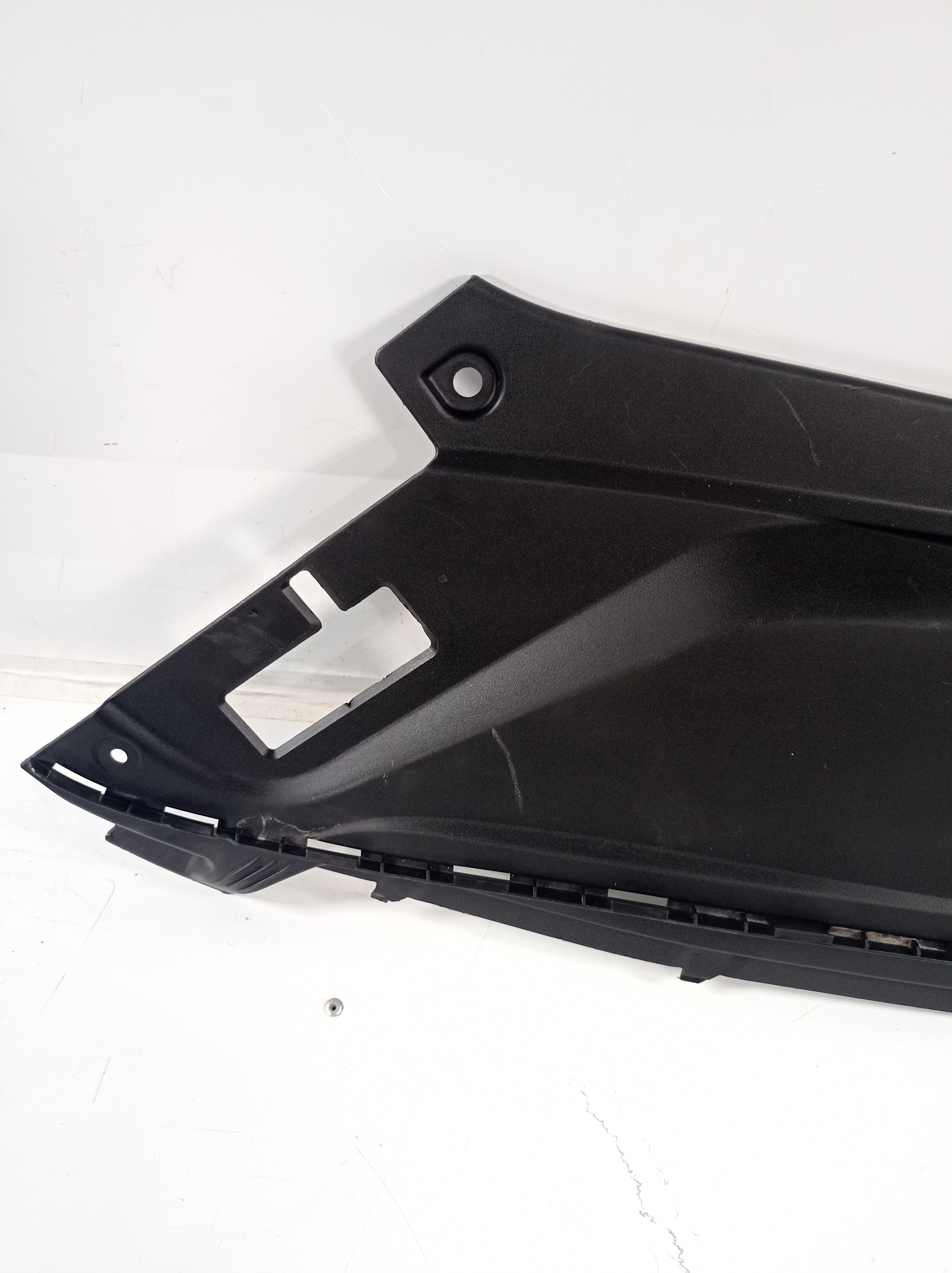 31442733 Acabamento Sup Esq Radiador Volvo Xc90 2021 3