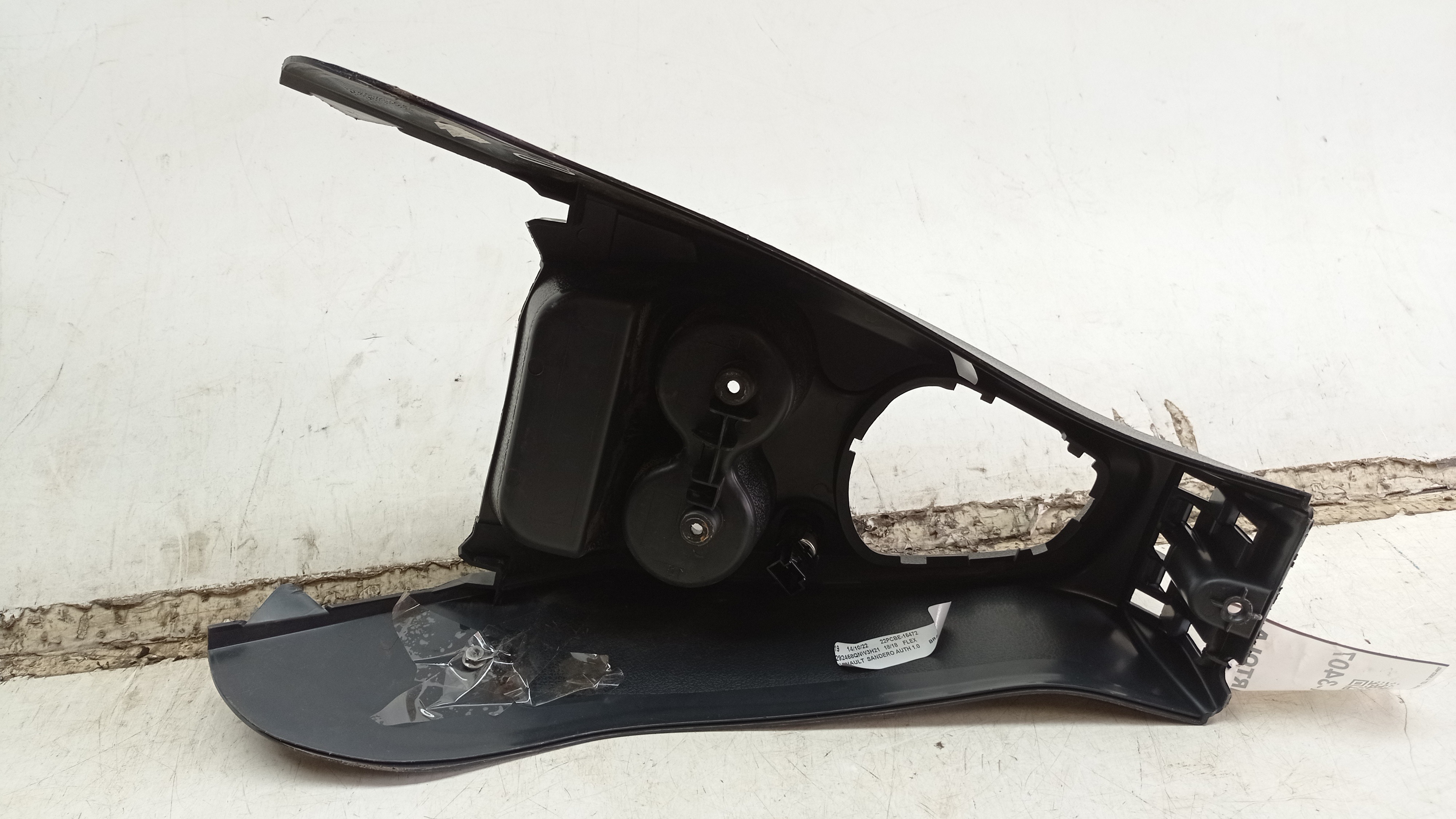 969100174r  Console Central Renault Sandero 2014 A 2017 4