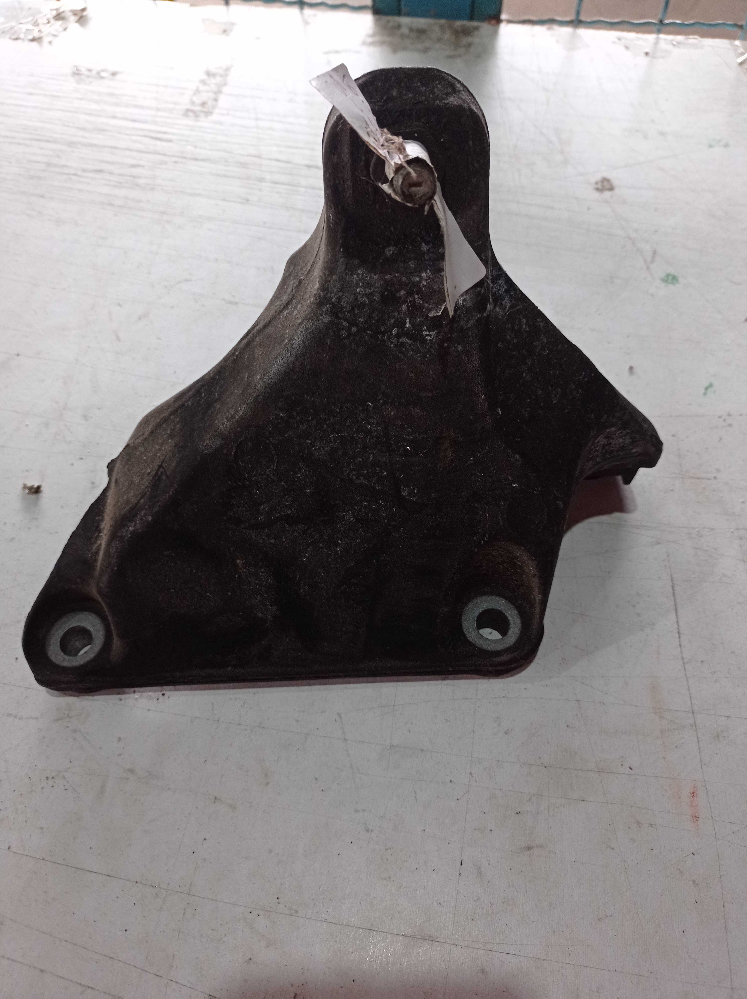 SUPORTE COXIM MOTOR LADO DIREITO BMW 320I 2013 1