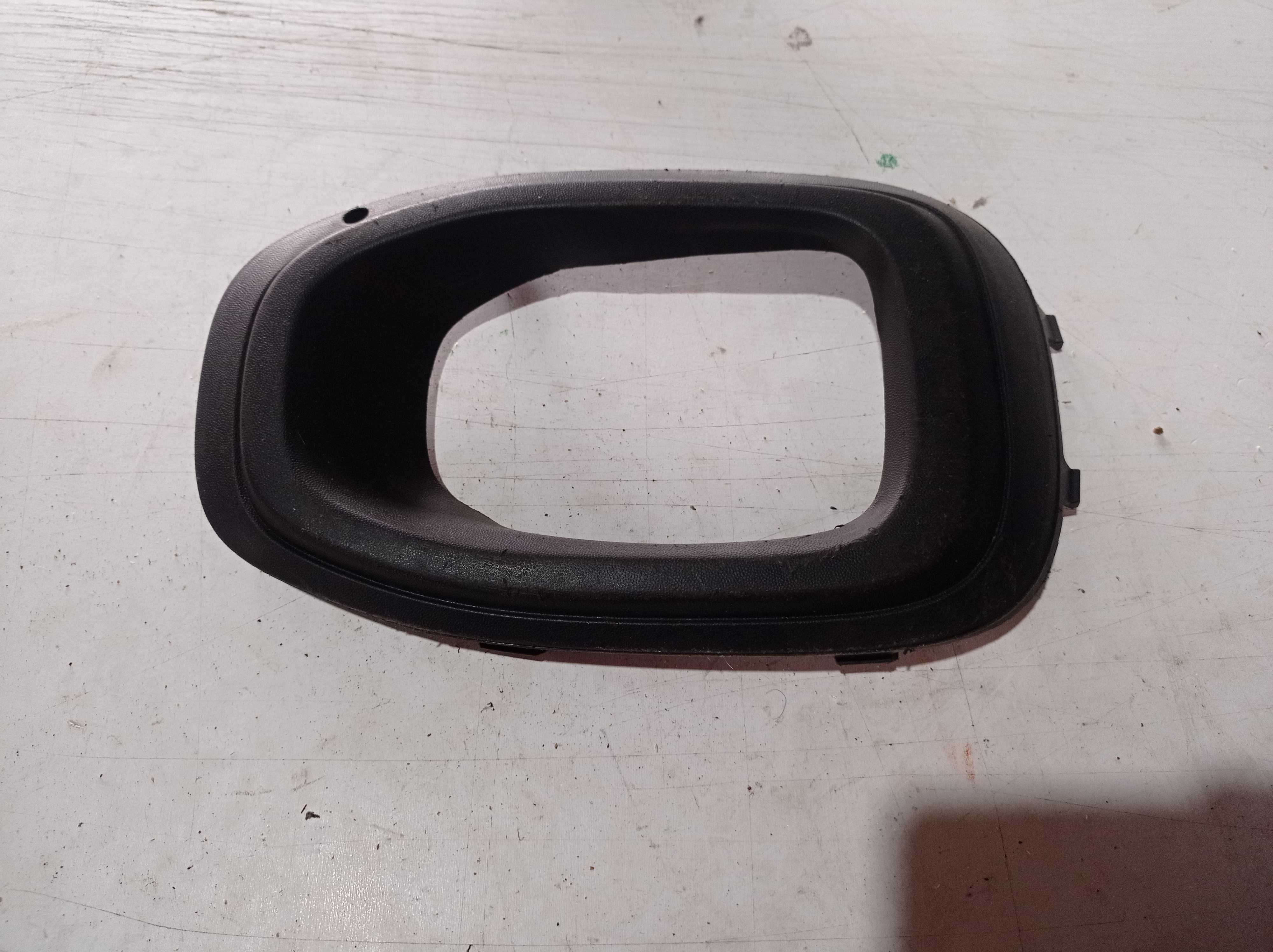MOLDURA FAROL MILHA DIREITO VW TCROSS 2020