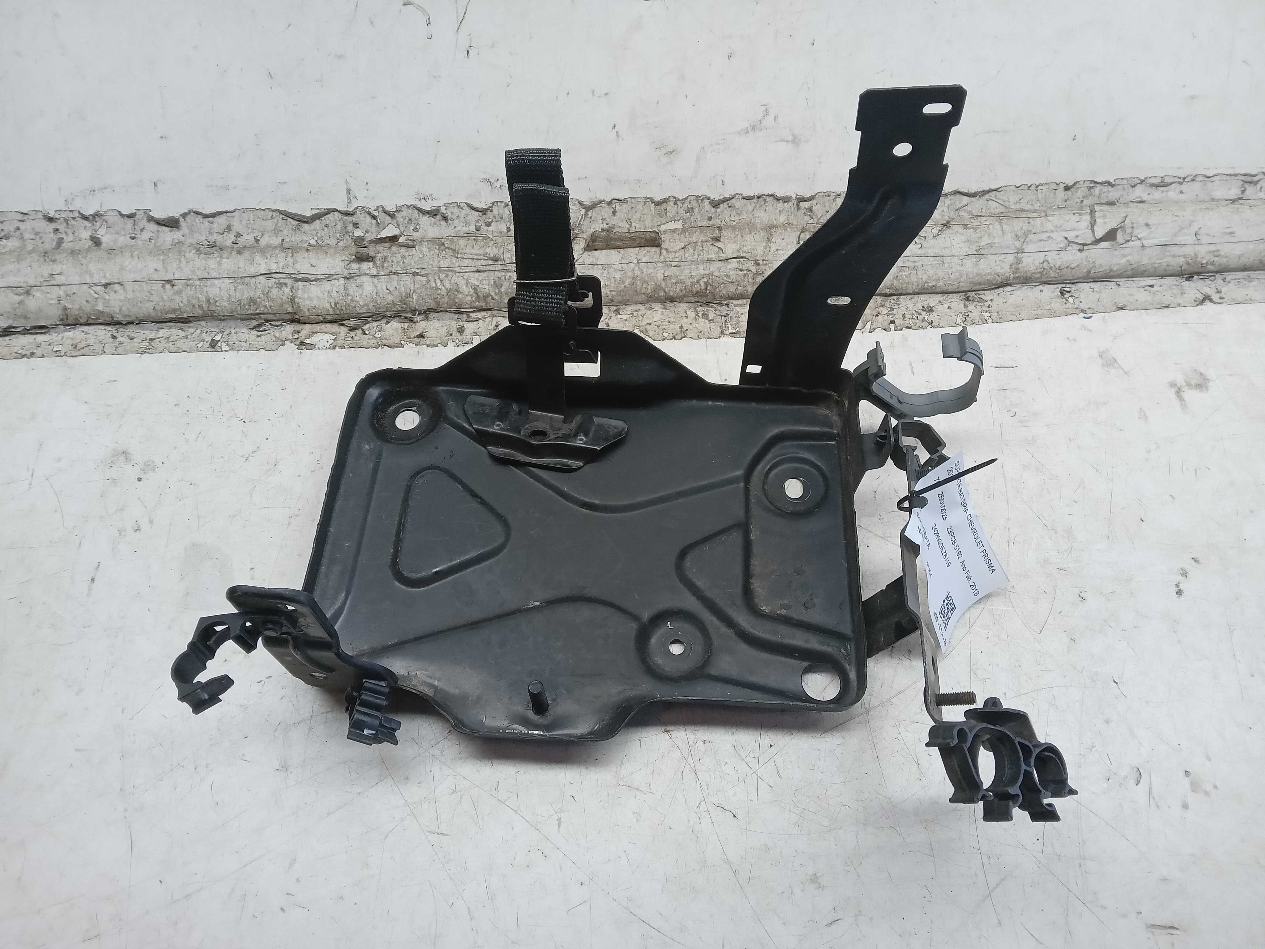 SUPORTE BATERIA CHEVROLET PRISMA 2018 1