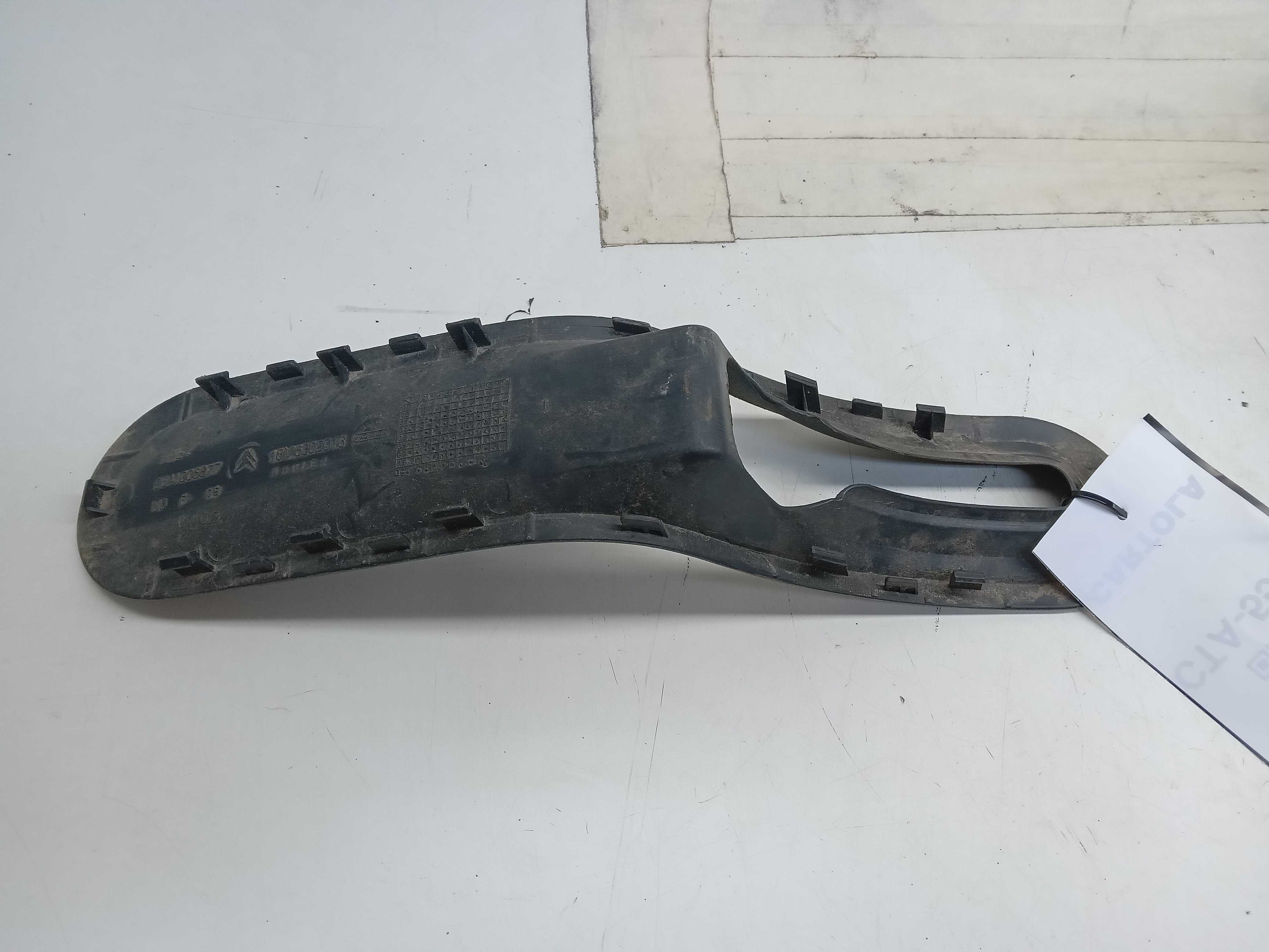 MOLDURA FREIO MÃO CITROEN C3 2005 2