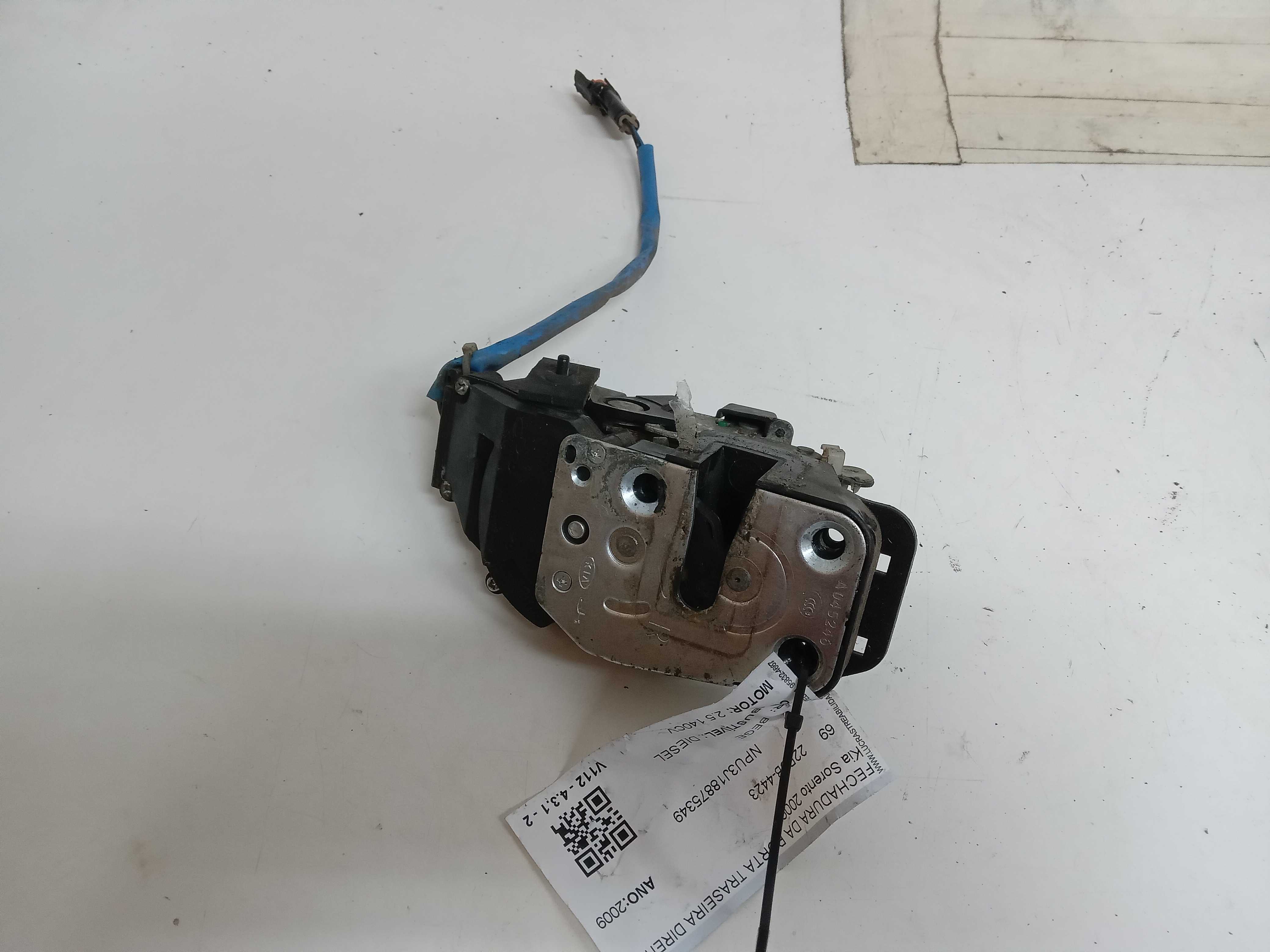FECHADURA PORTA TRAS LD KIA SORENTO 2009 1