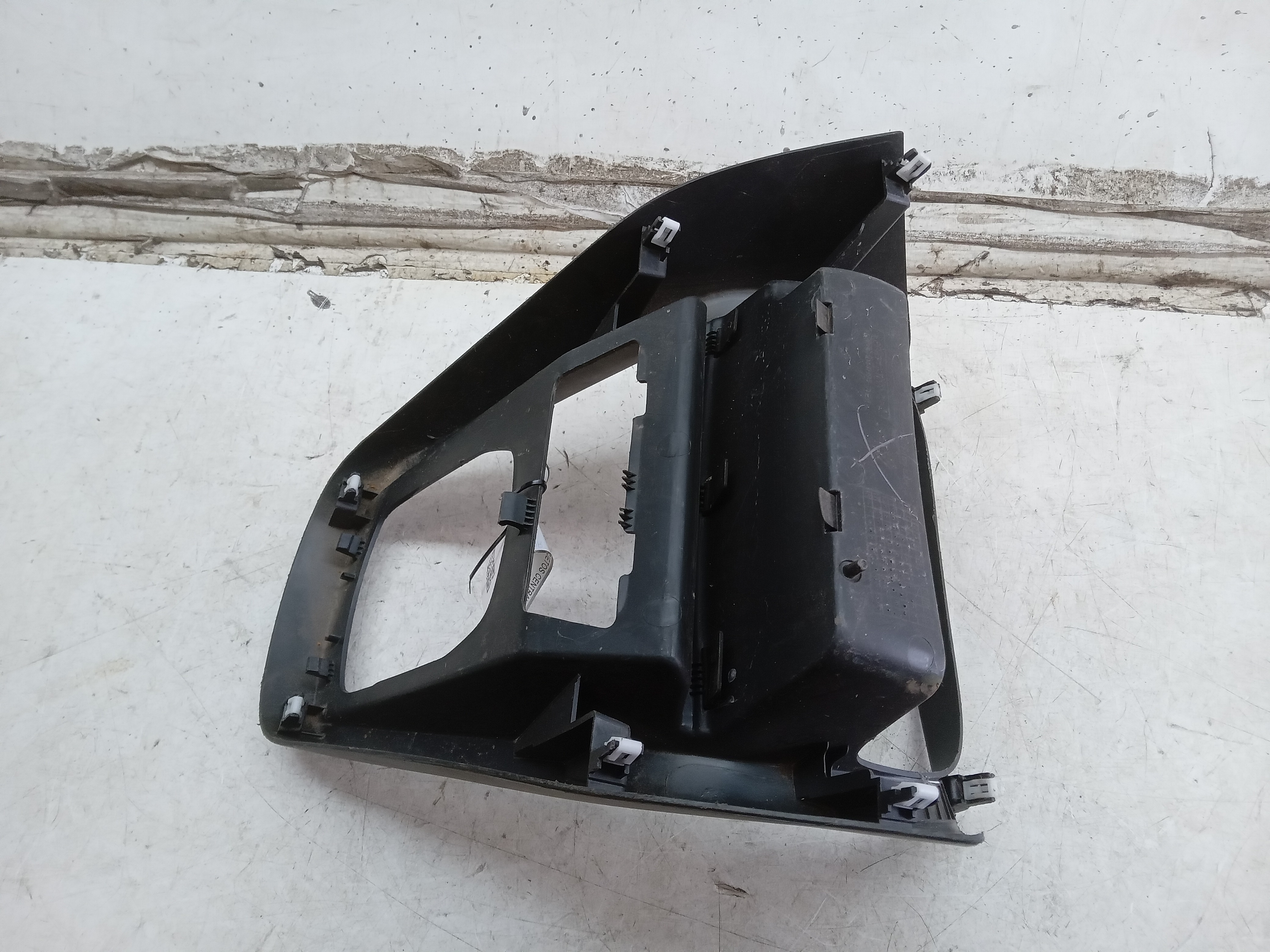 MOLDURA CONSOLE CENTRAL Ford Ka 2019 2