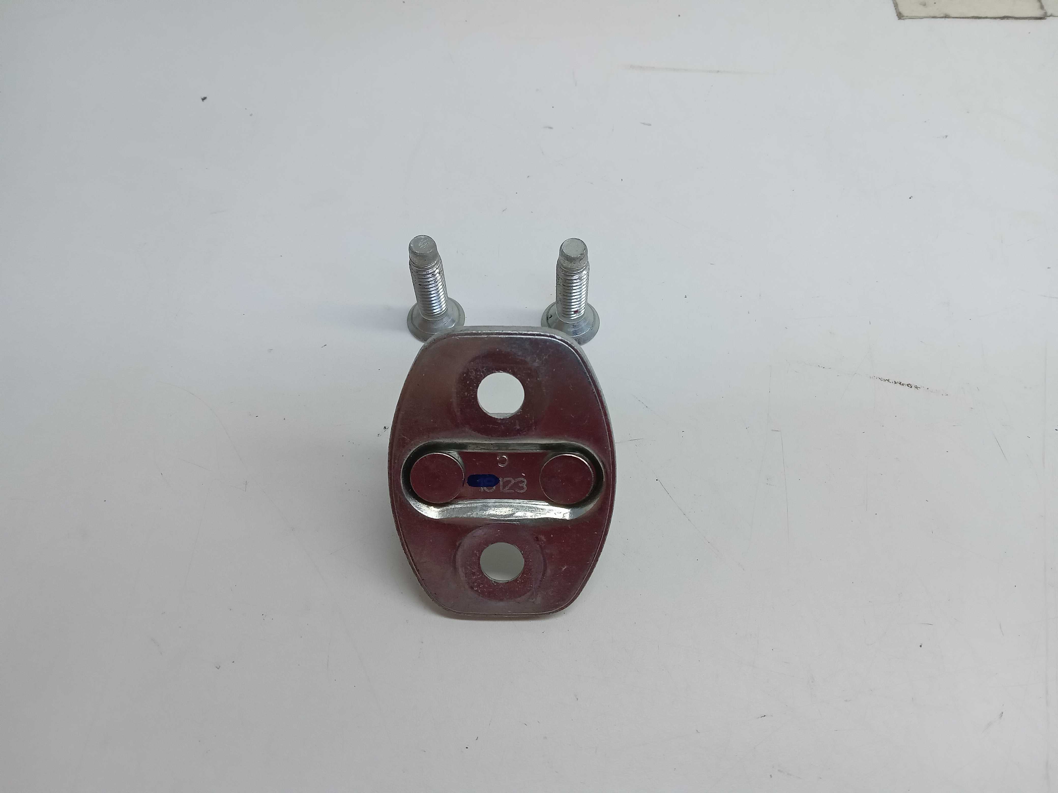 BATENTE PORTA DIANT LD GM ONIX 2019 2