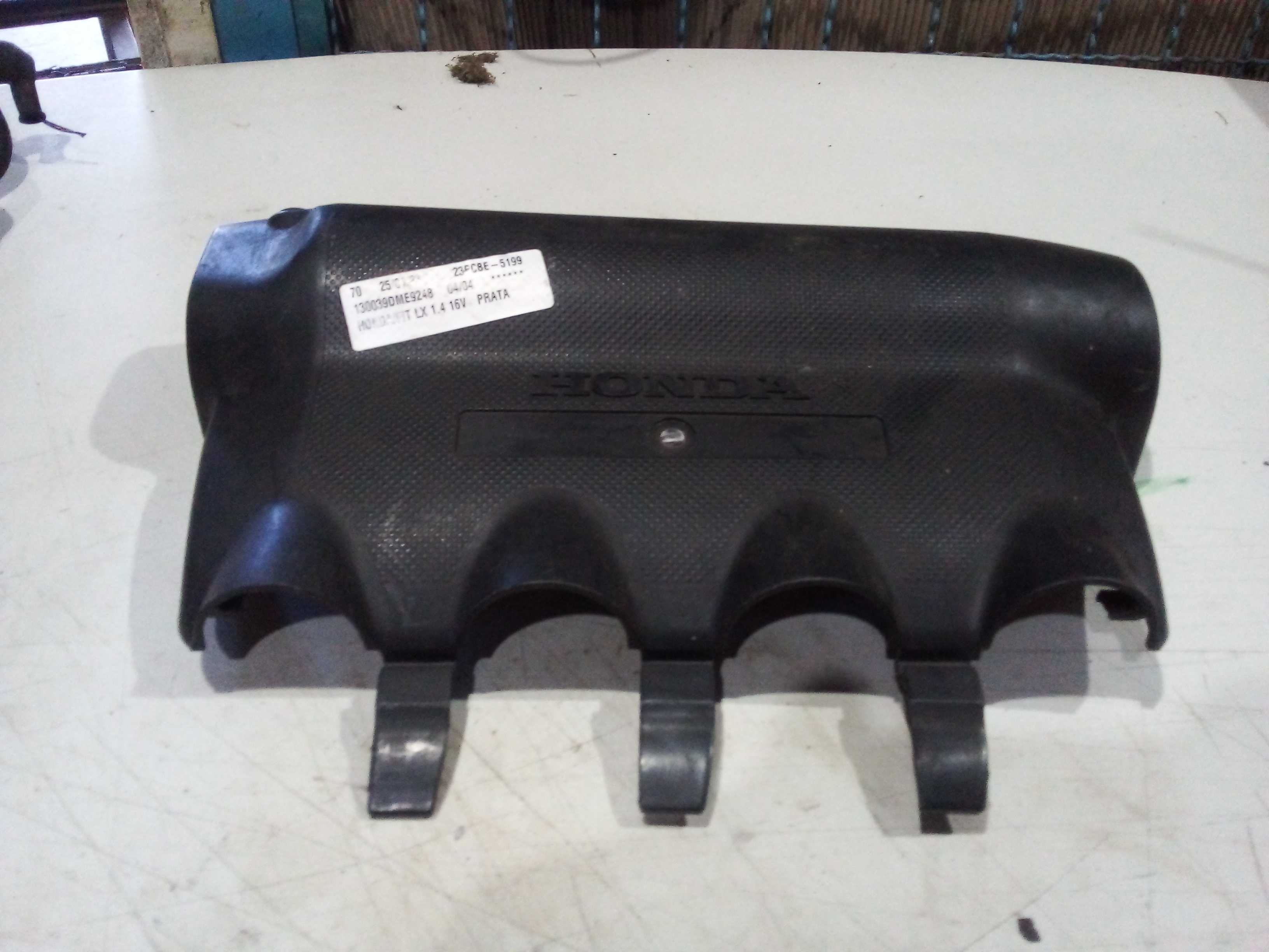 MOLDURA TAMPA.MOTOR FIT 1.4 2004 2