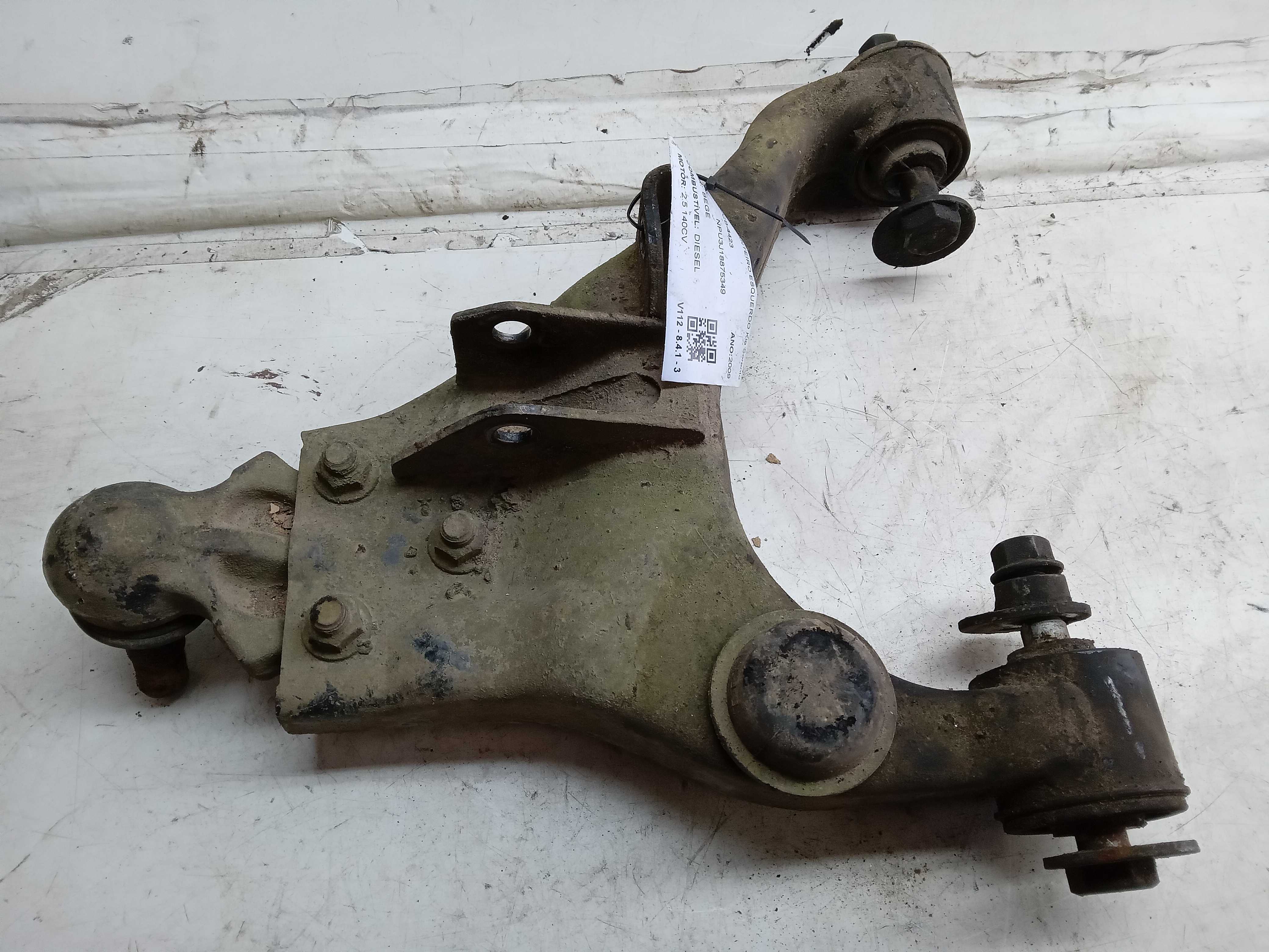 BANDEJA BALANÇA DIANT LE KIA SORENTO 2009