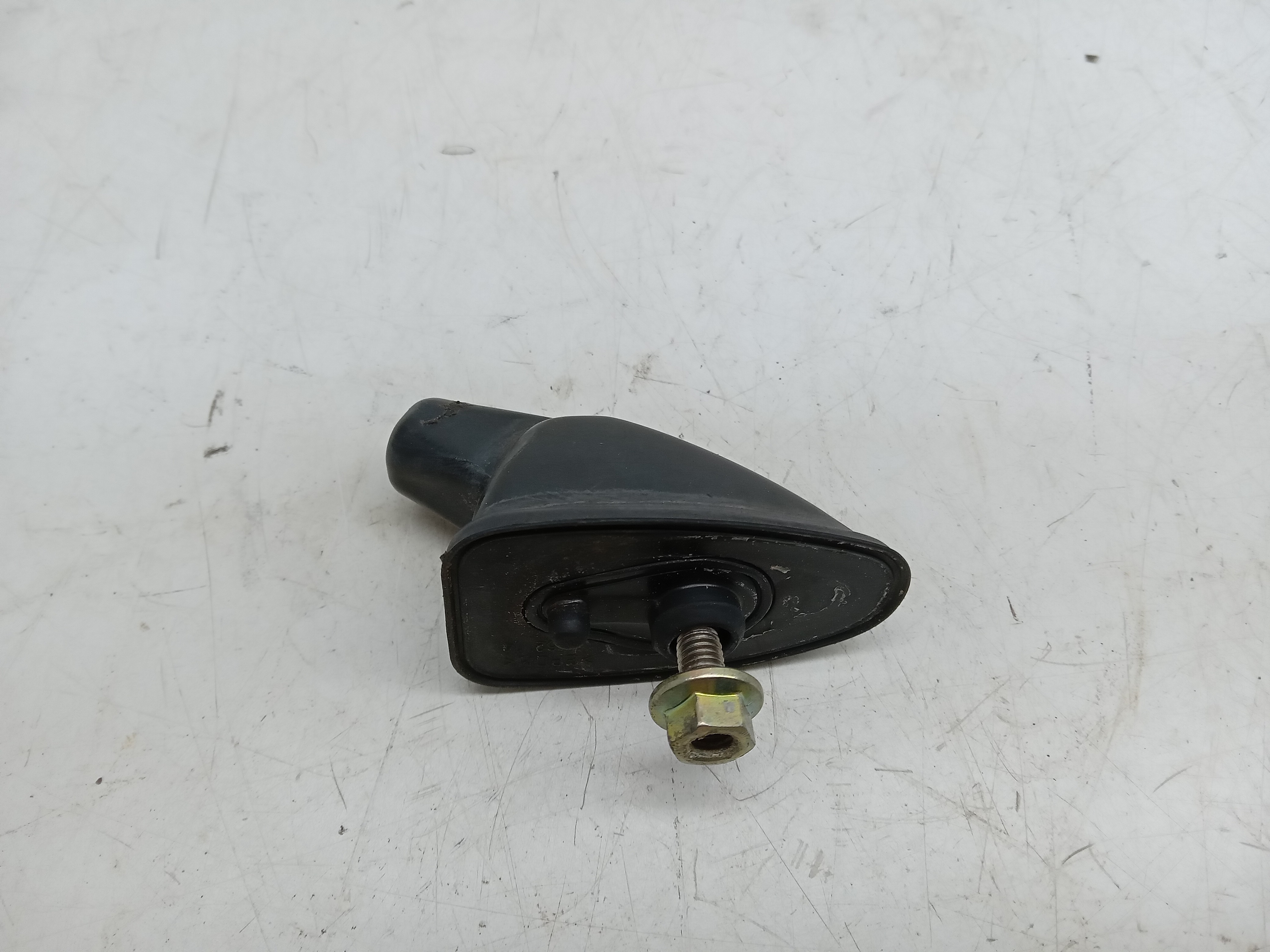 BASE DA ANTENA HONDA FIT 2004