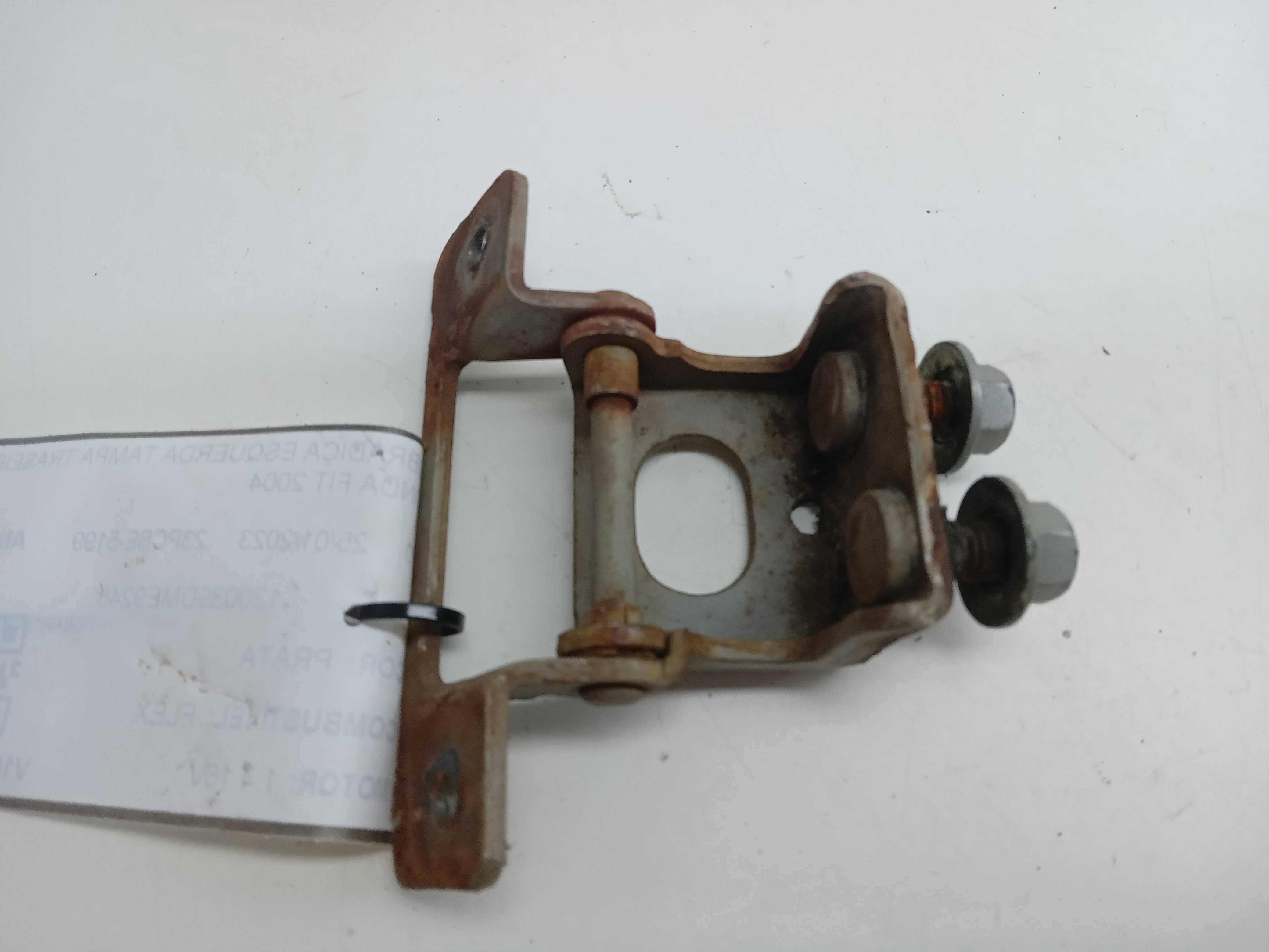 DOBRADIÇA TAMPA TRASEIRA ESQUERDA HONDA FIT 2004 1