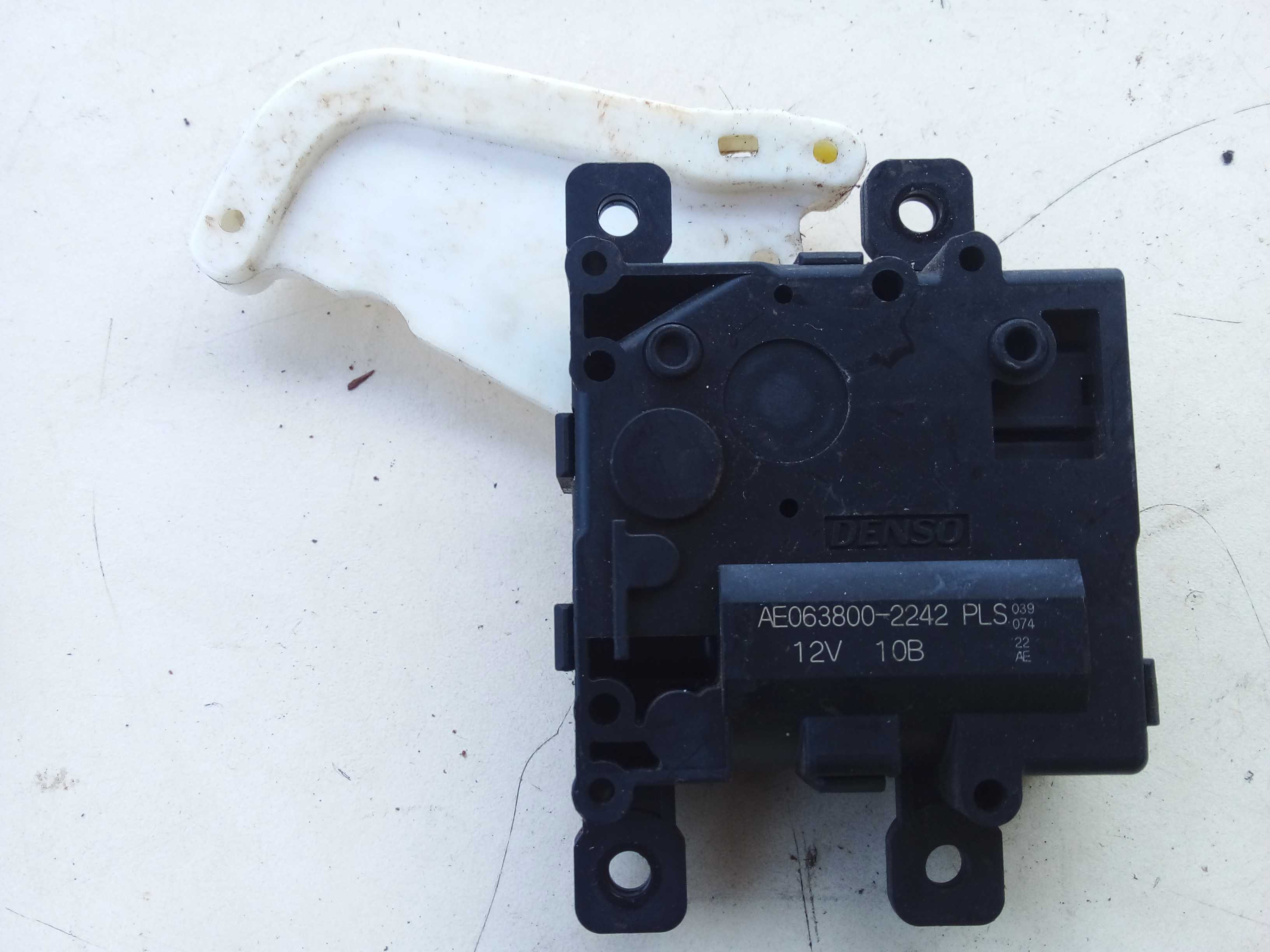 MOTOR CAIXA EVAPORIZADORA HILUX 2019 AE0638002242