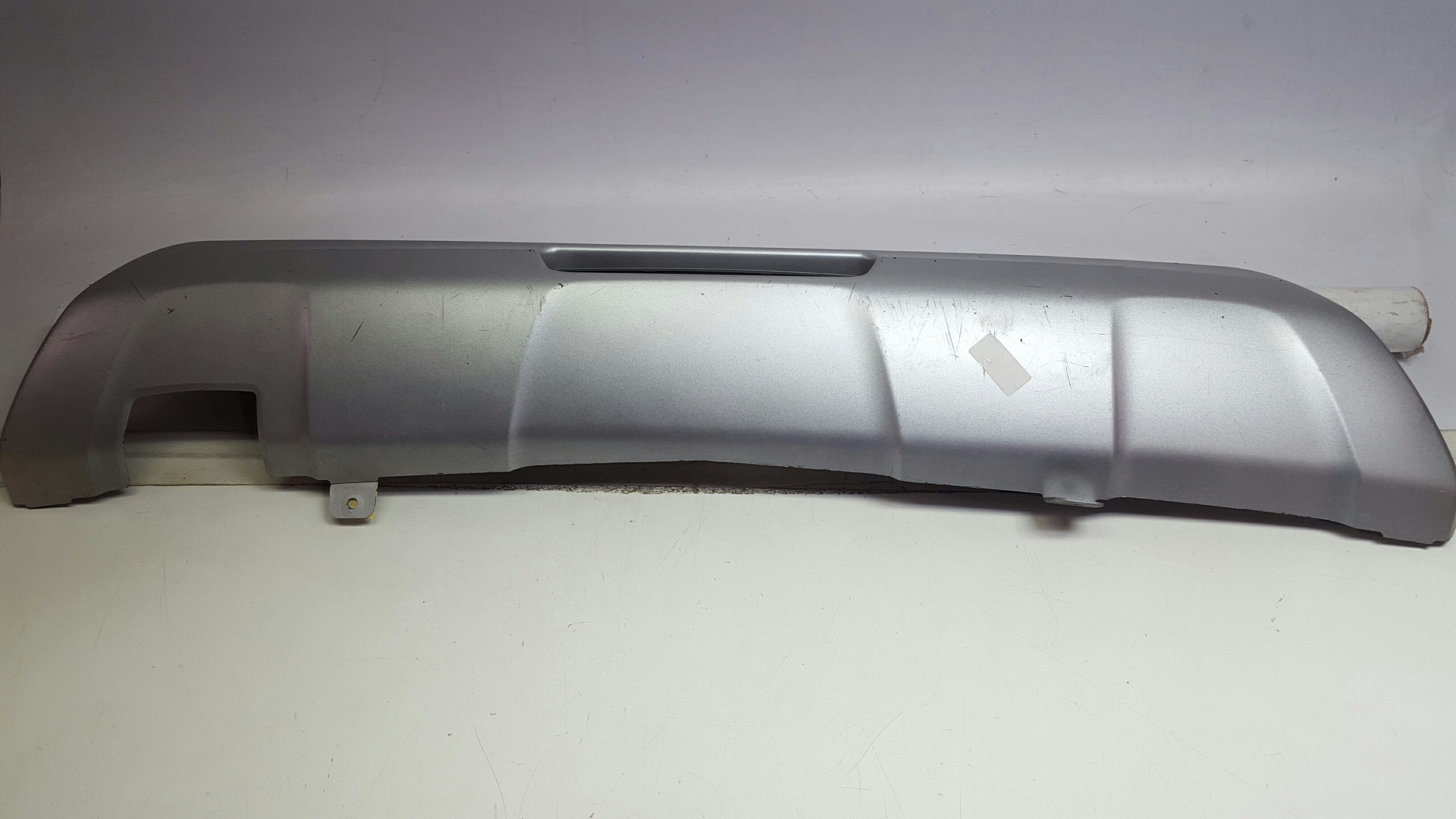 Moldura Parachoque Traseiro Gm Onix Activ 2017 2019