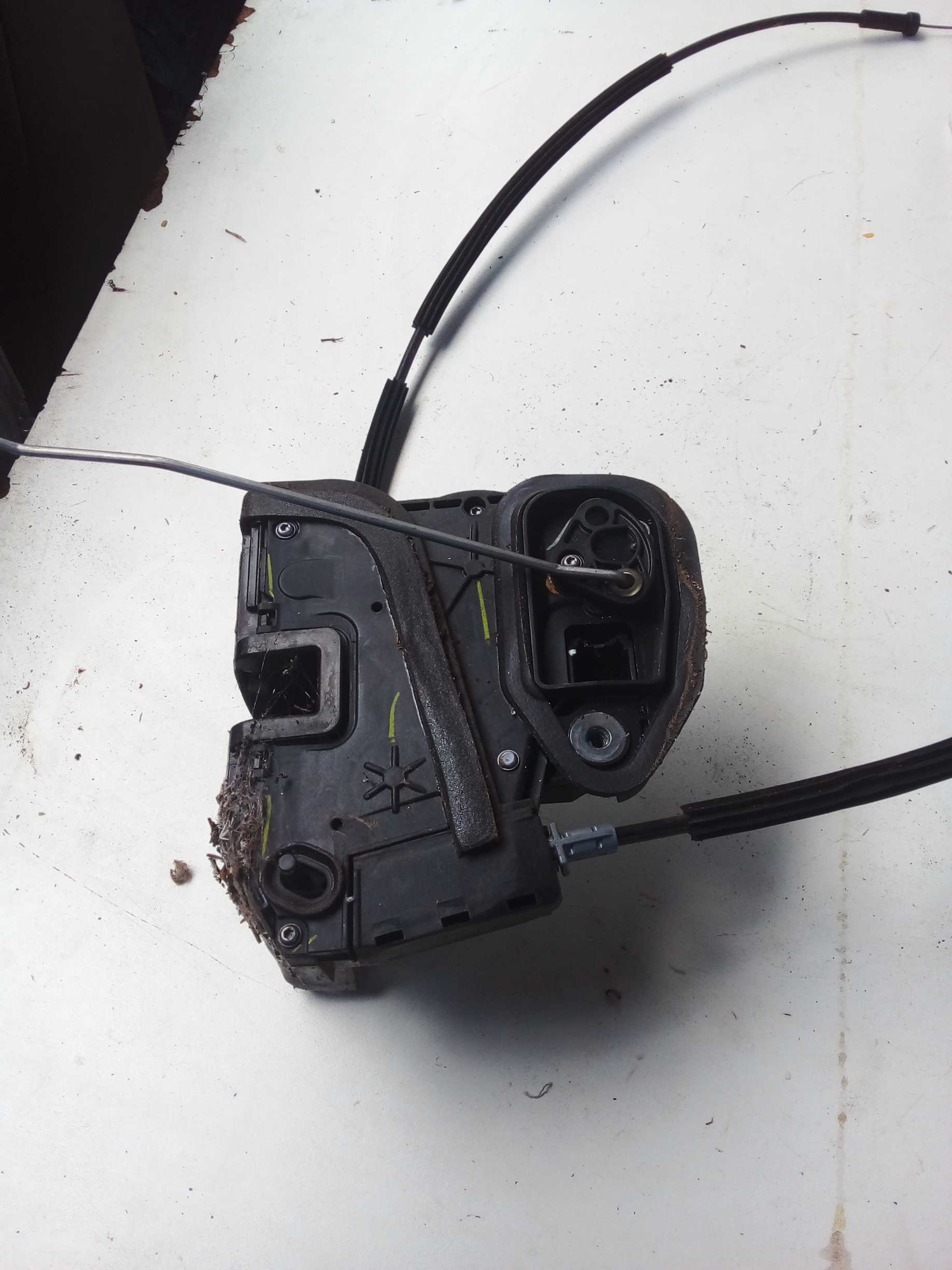 FECHADURA PORTA TRÁS ESQUERDA CRUZE 2017 HATCH