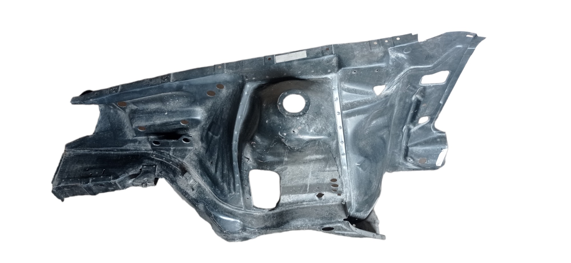 Caixa De Roda Direita Volkswagen Santana 1995 A 1998 2