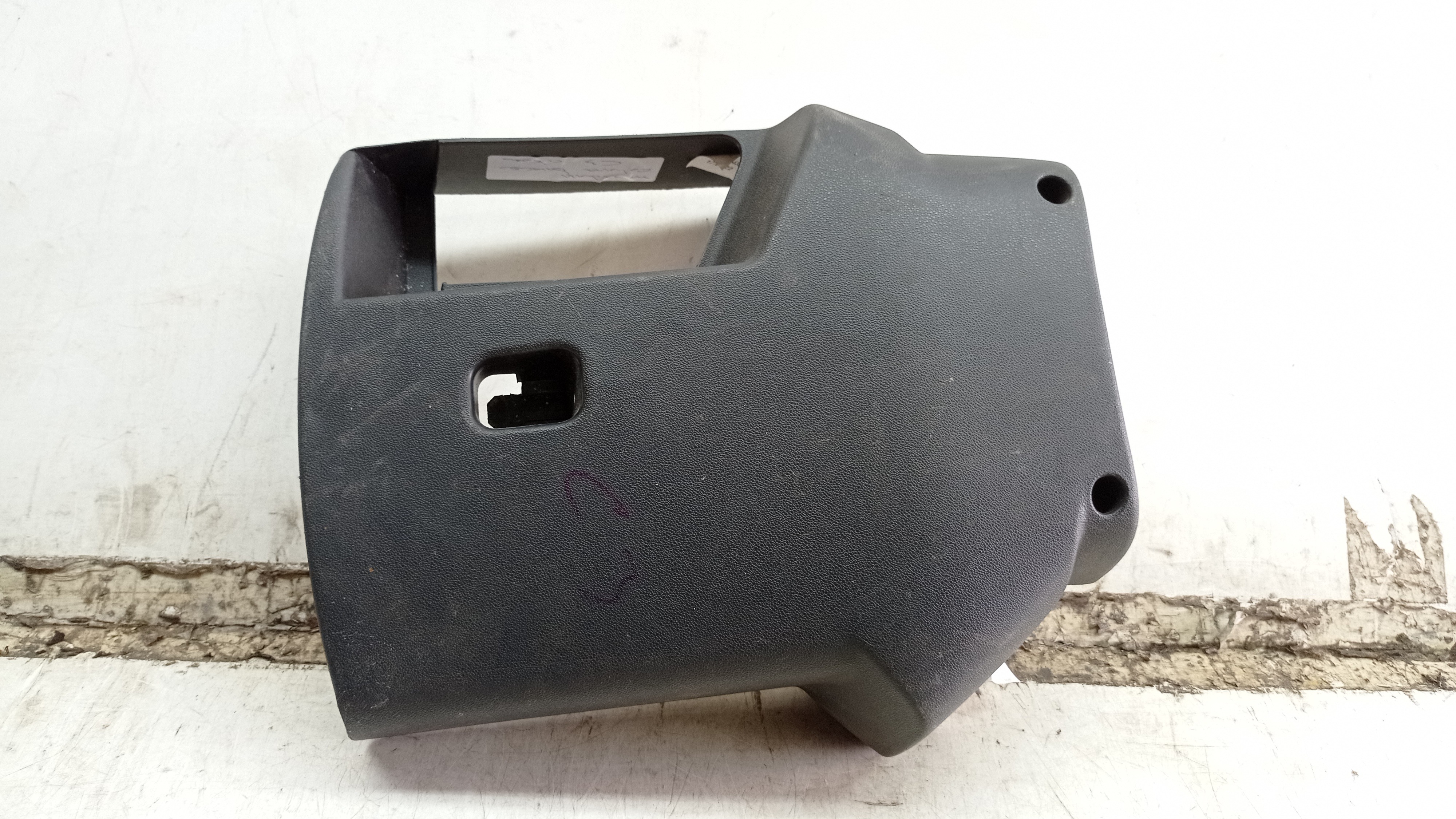 9684155577  Moldura Acabamento Inf. Volante Citroen C3  11 13
