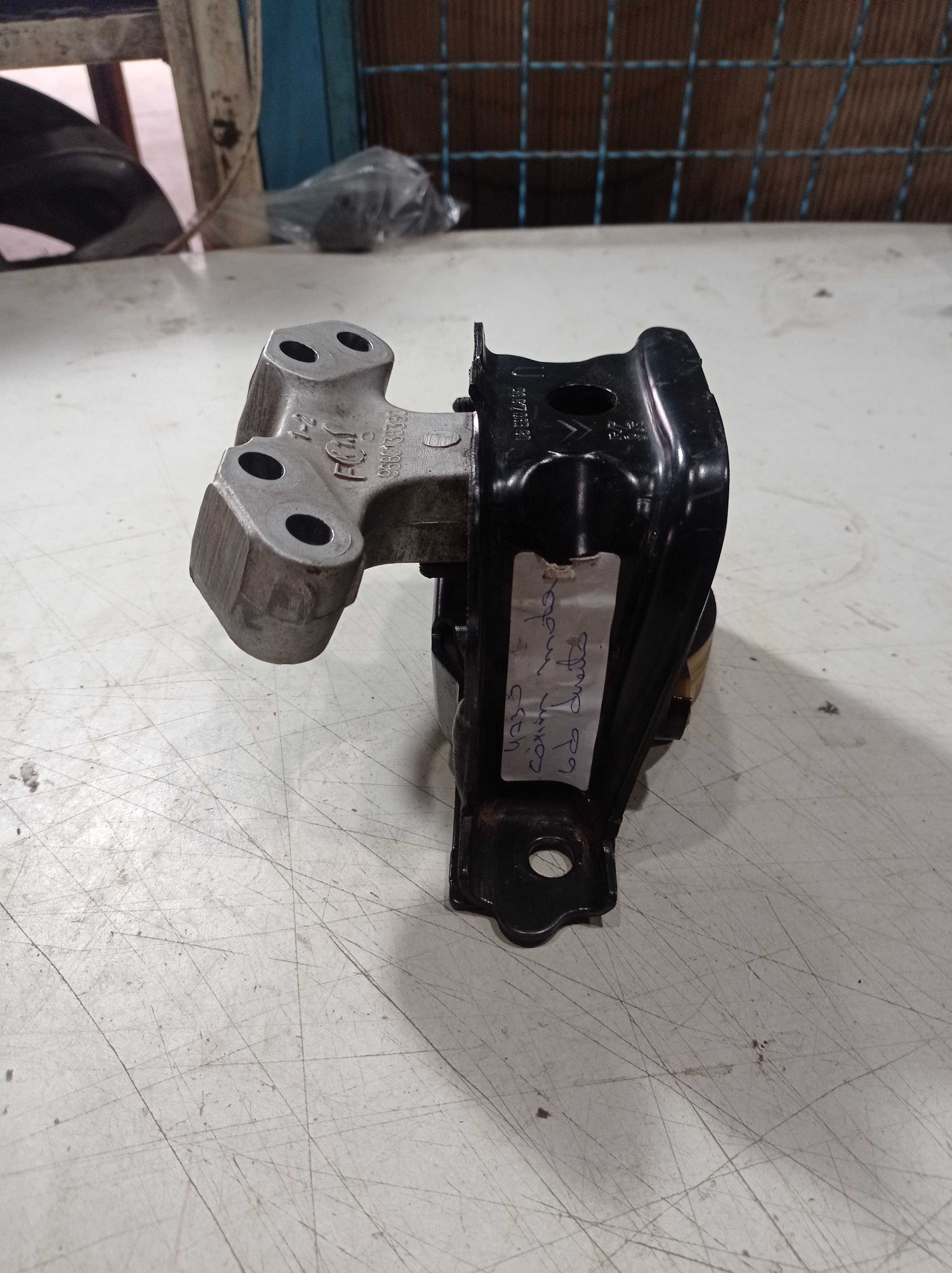 COXIM MOTOR DIREITO PEUGEOT CITROEN DS4 CACTUS C4  968013838 2