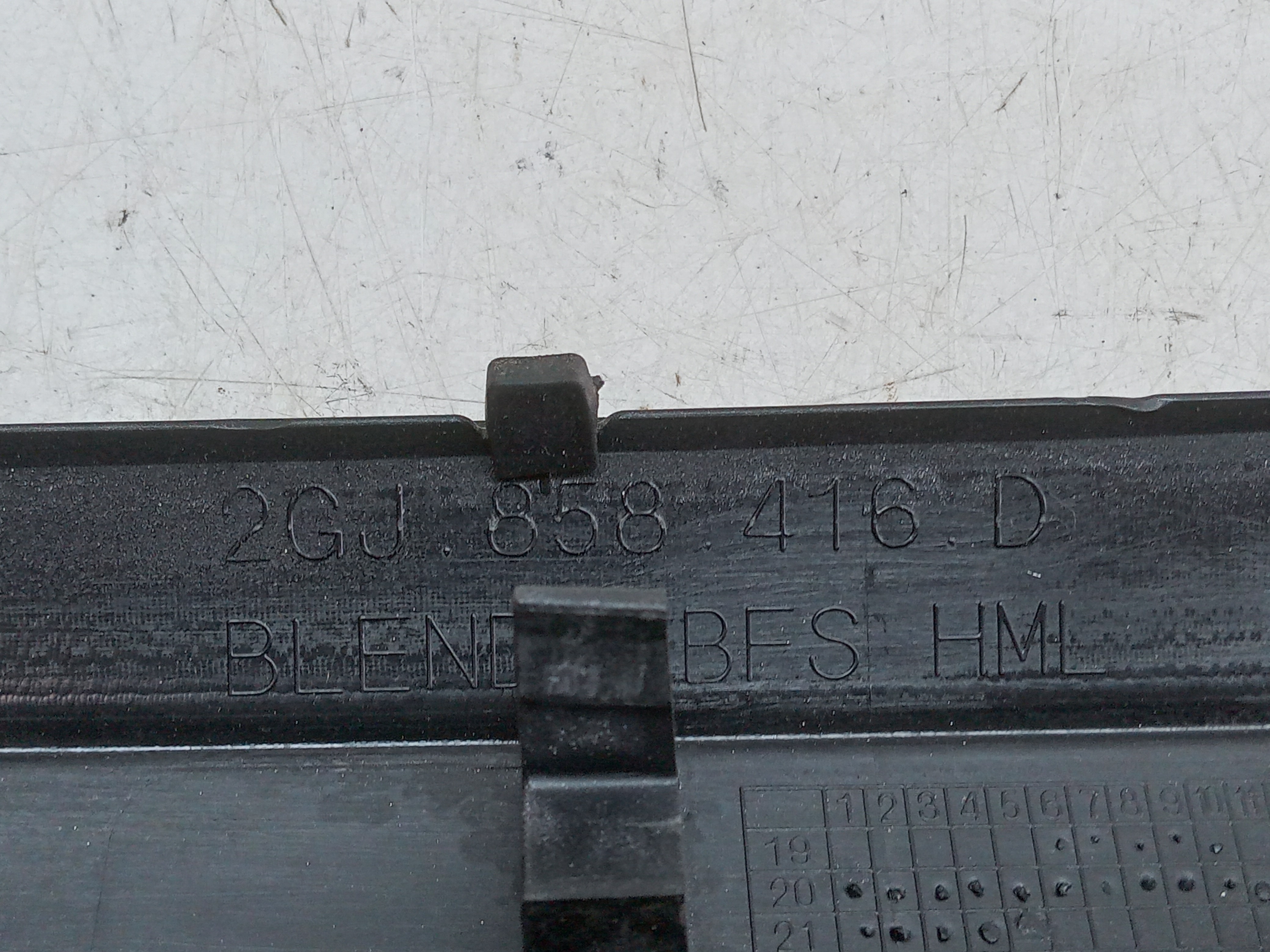 MOLDURA PAINEL CENTRAL VW VIRTUS 2021 3