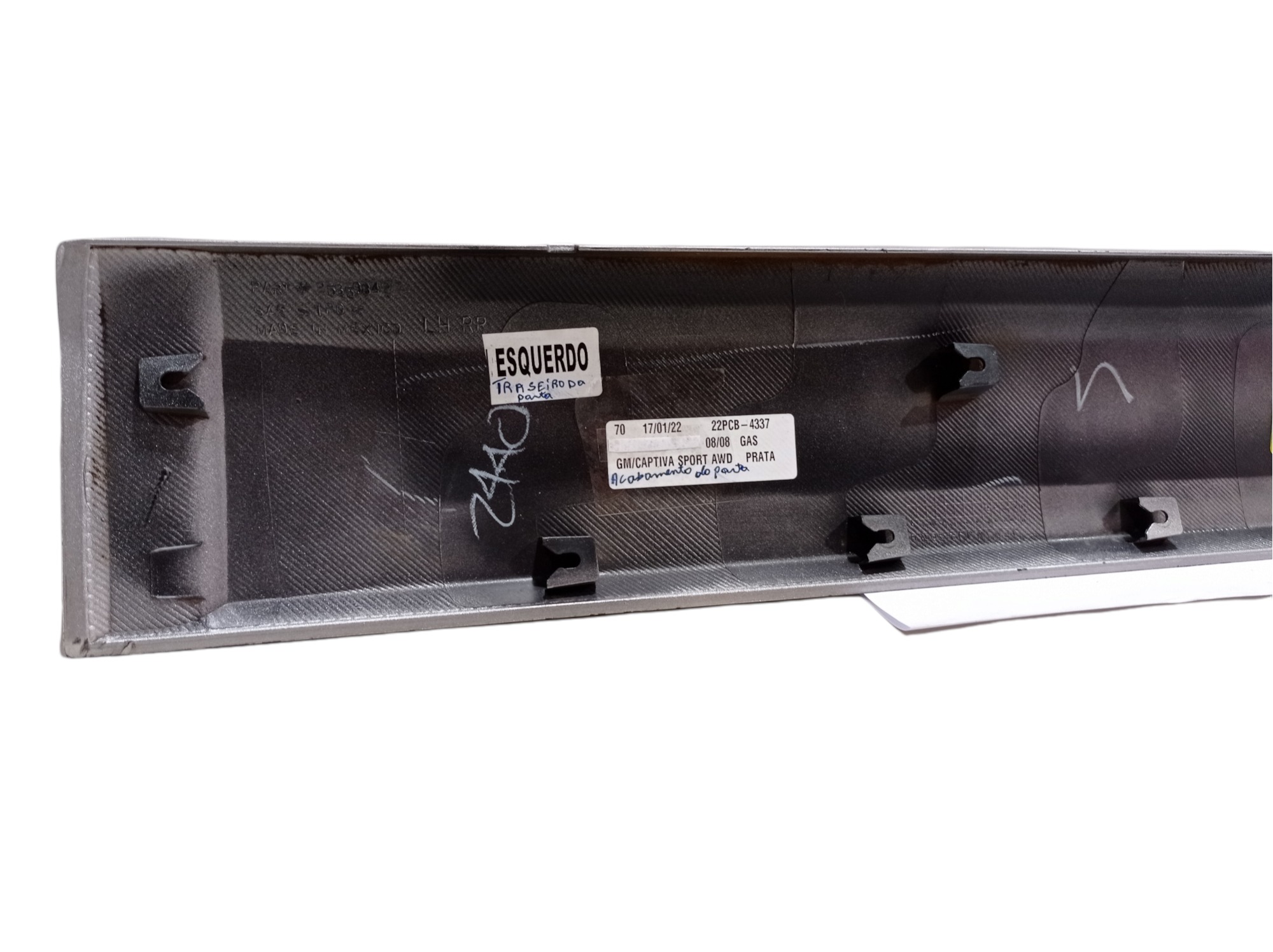 Friso Moldura Porta Traseira Esquerda Gm Captiva 2008 A 2010 Cinza 5