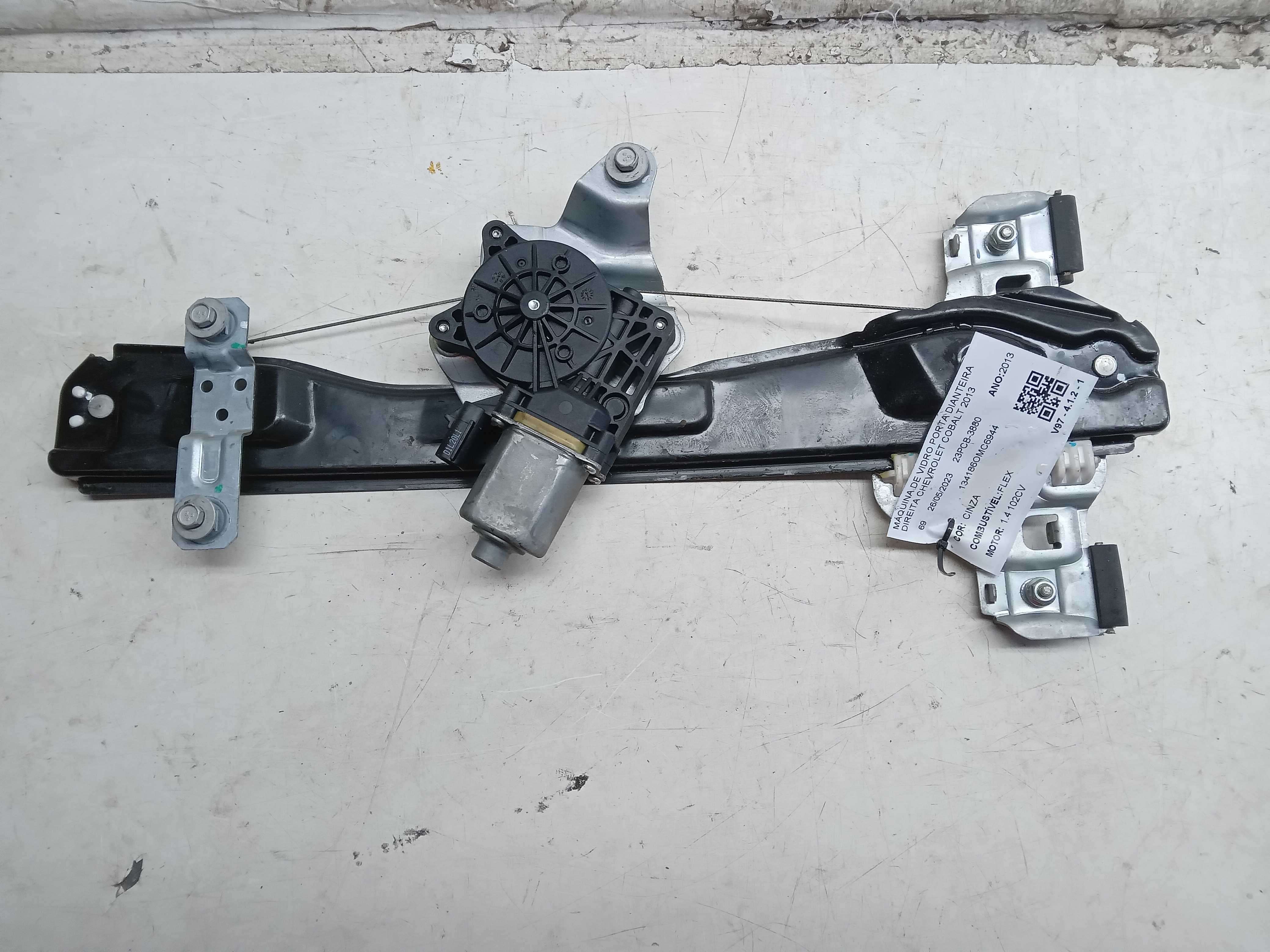 MÁQUINA DE VIDRO PORTA DIANTEIRA LD CHEVROLET COBALT 2013