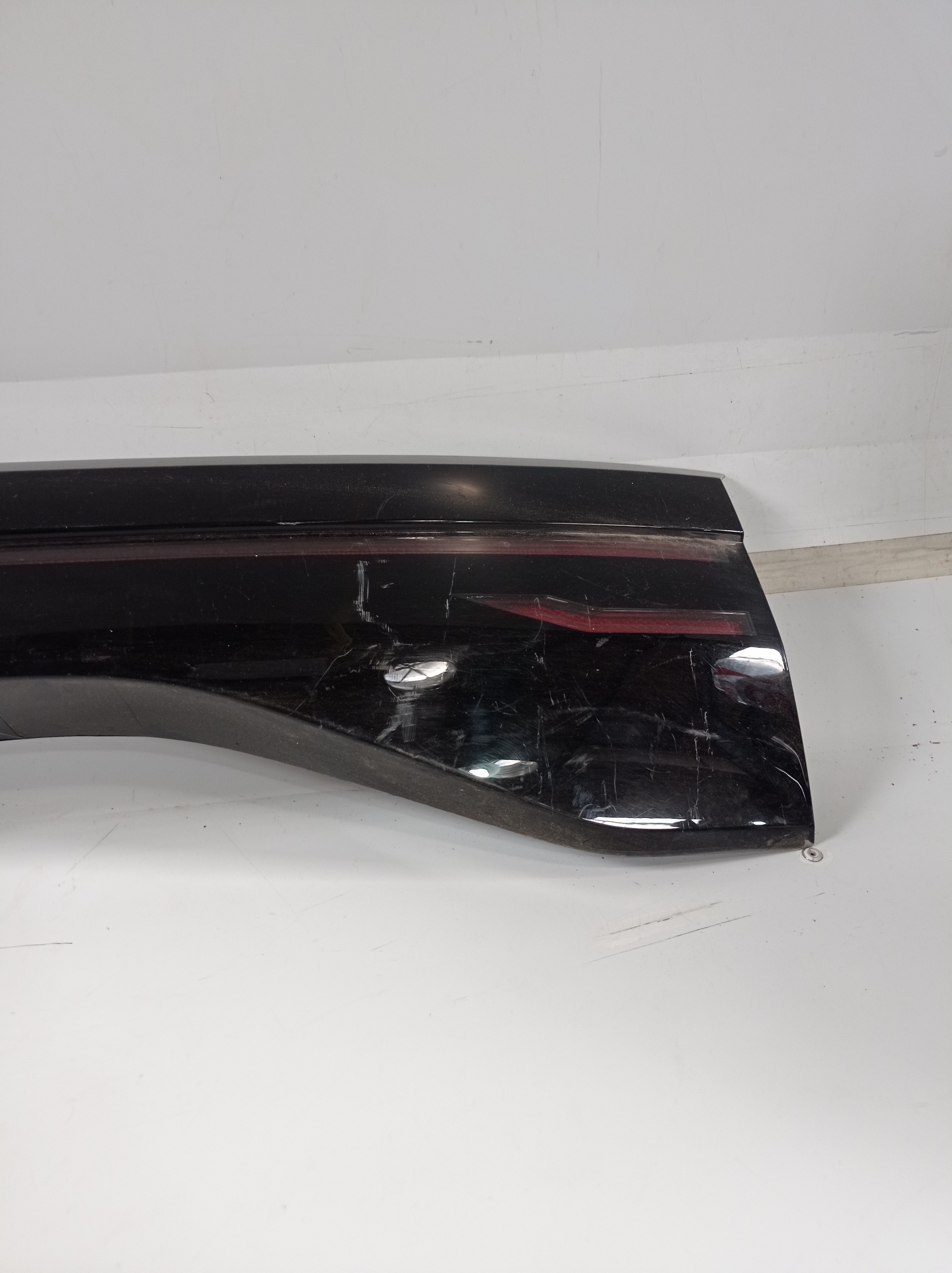 2gp827577 Moldura Aplique Tampa Traseira Vw Tcross 2019 2020 4